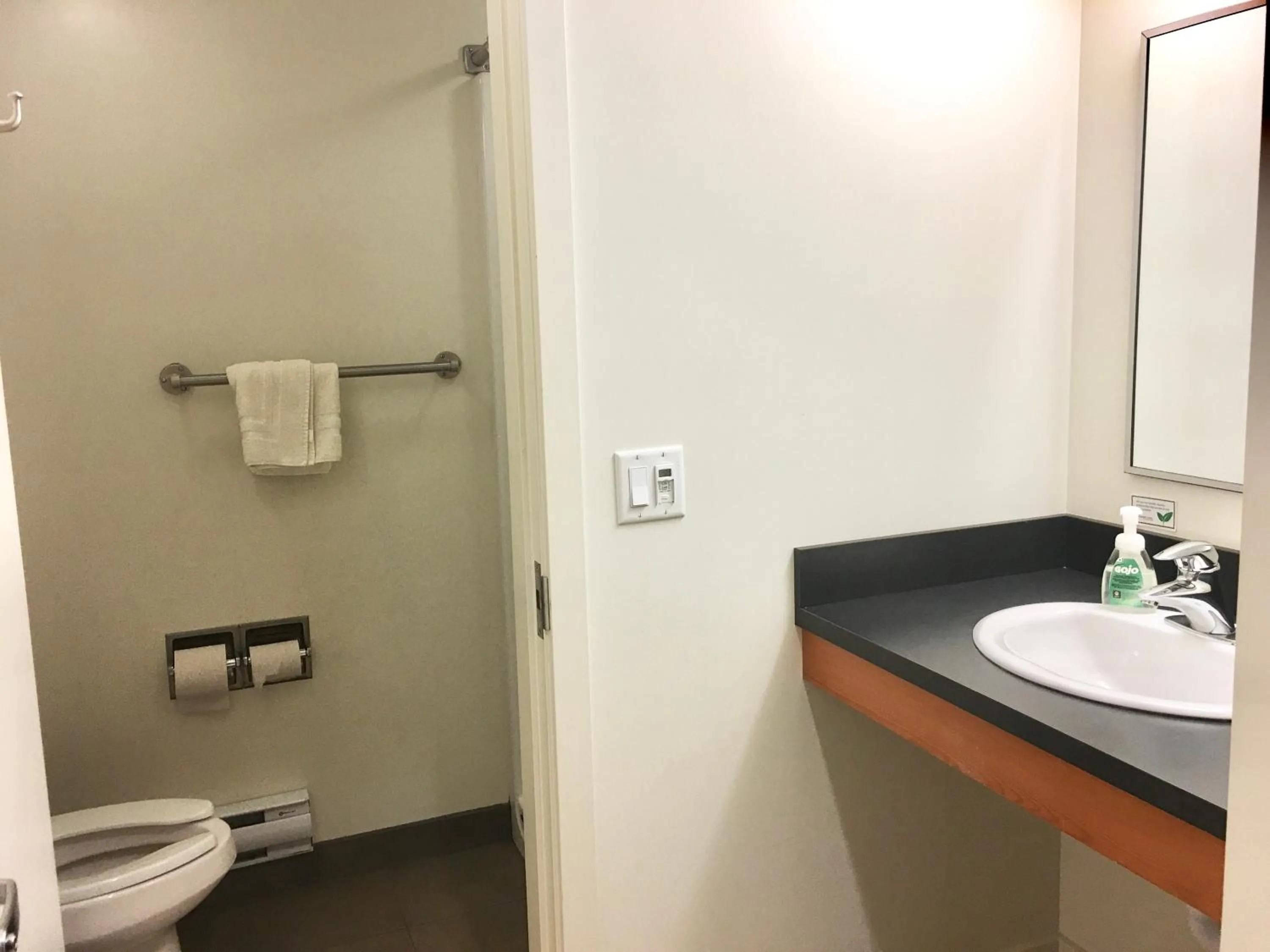Bathroom in Naramata Centre