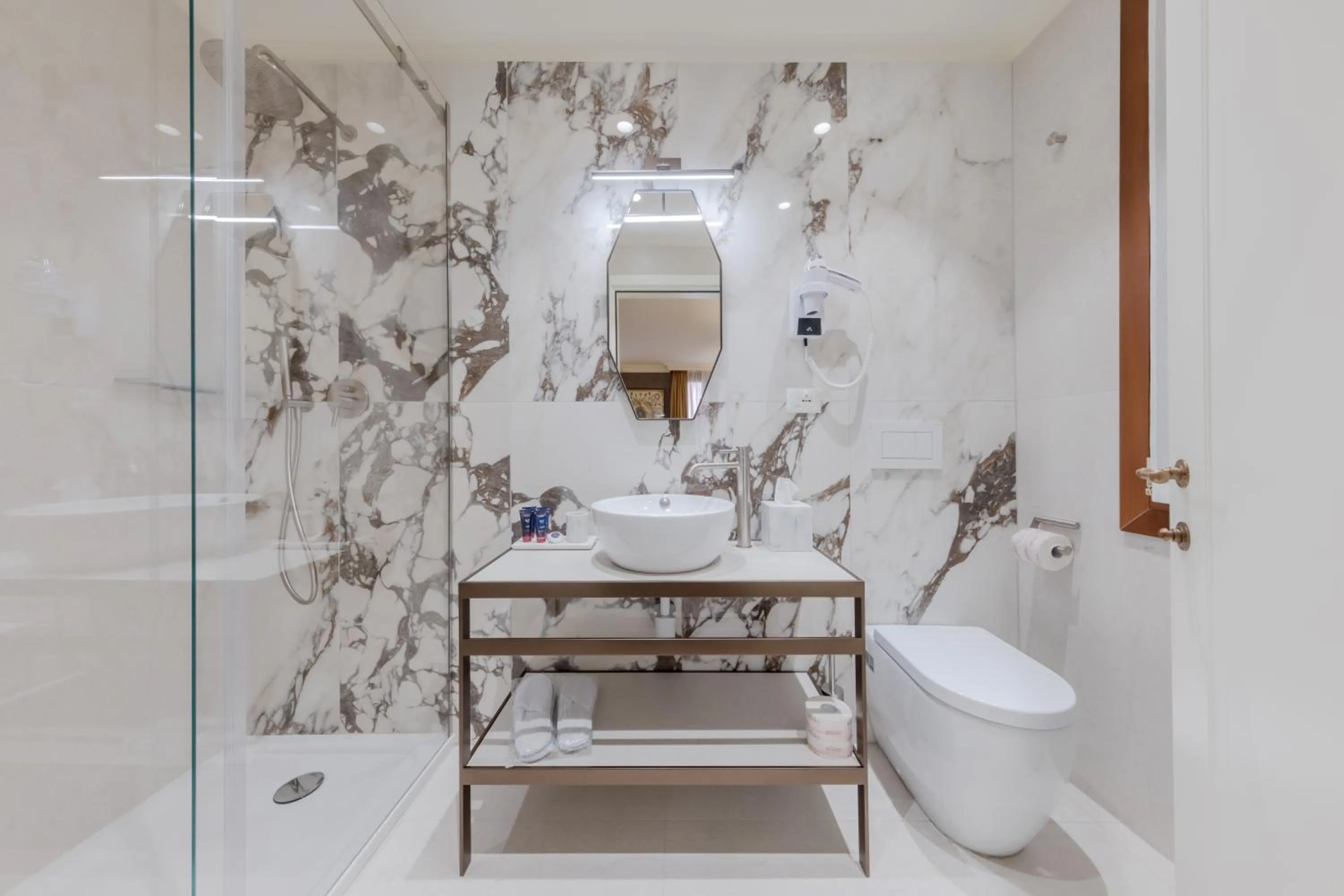 Bathroom in 286 Piazza San Marco - Relais il Doge