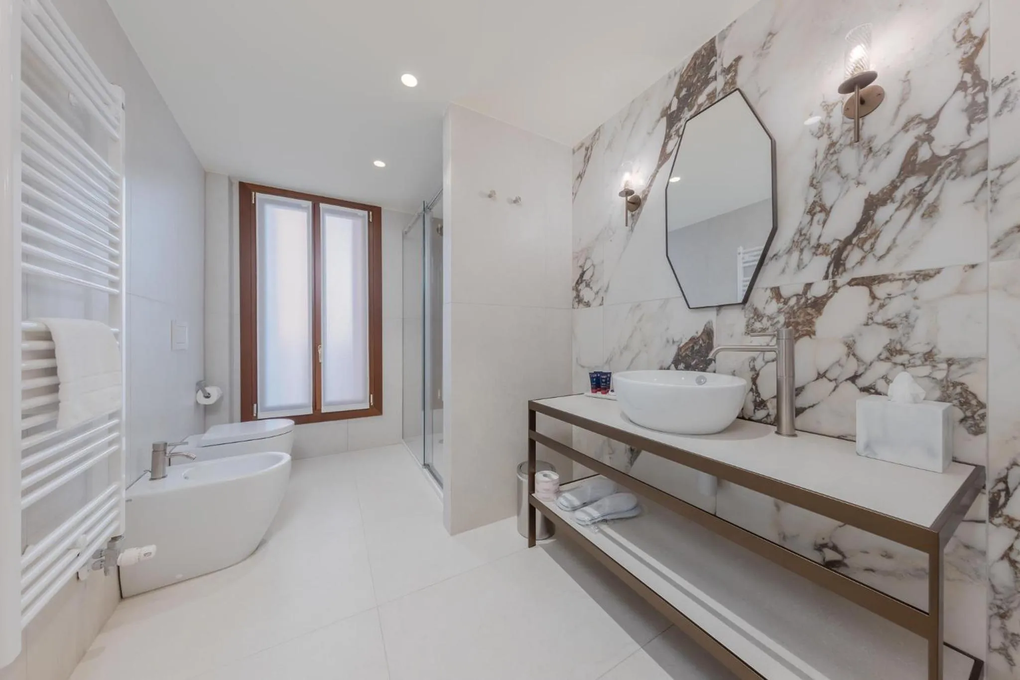 Bathroom in 286 Piazza San Marco - Relais il Doge