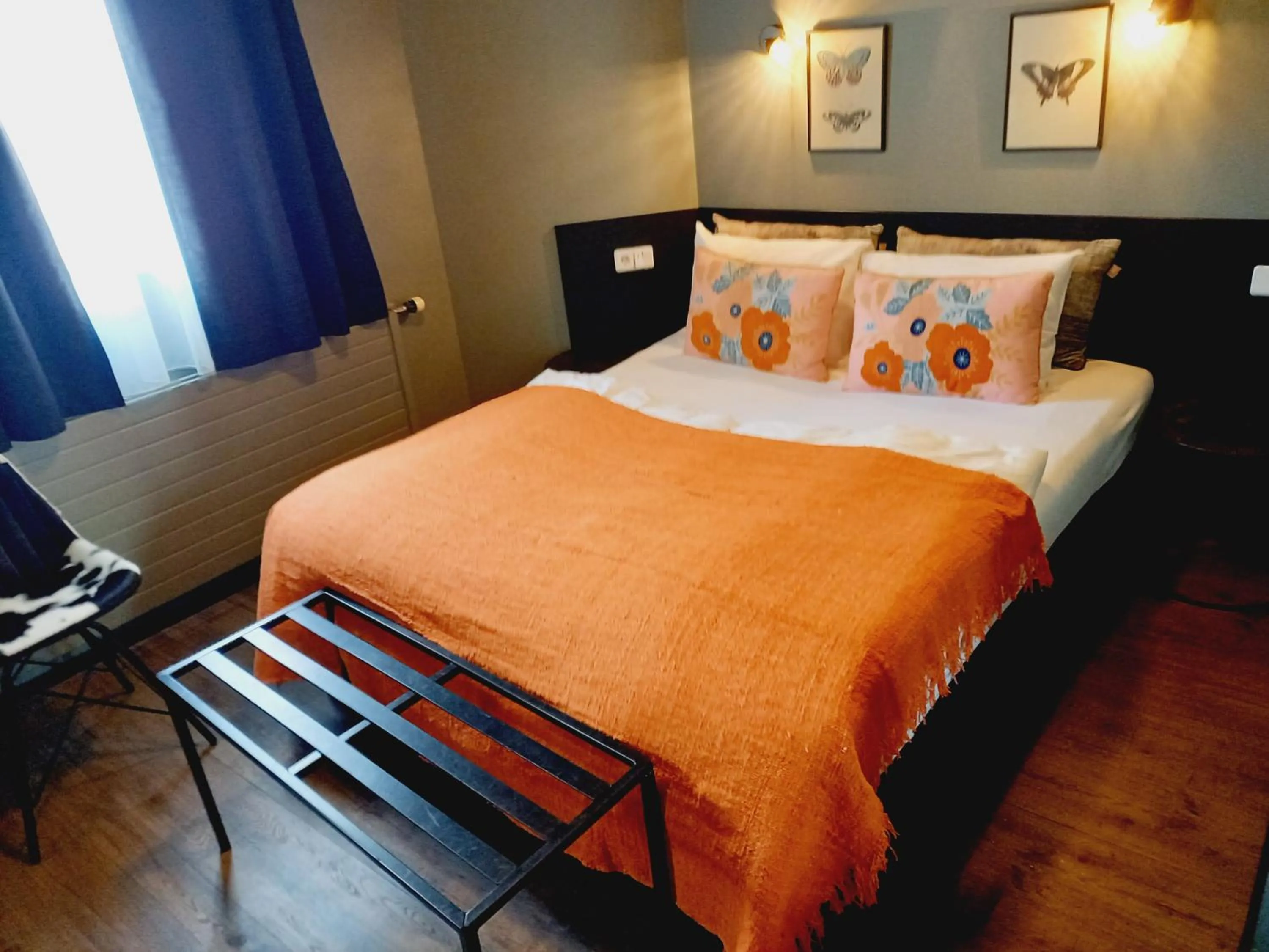 Bed in Hotel Leifur Eiriksson