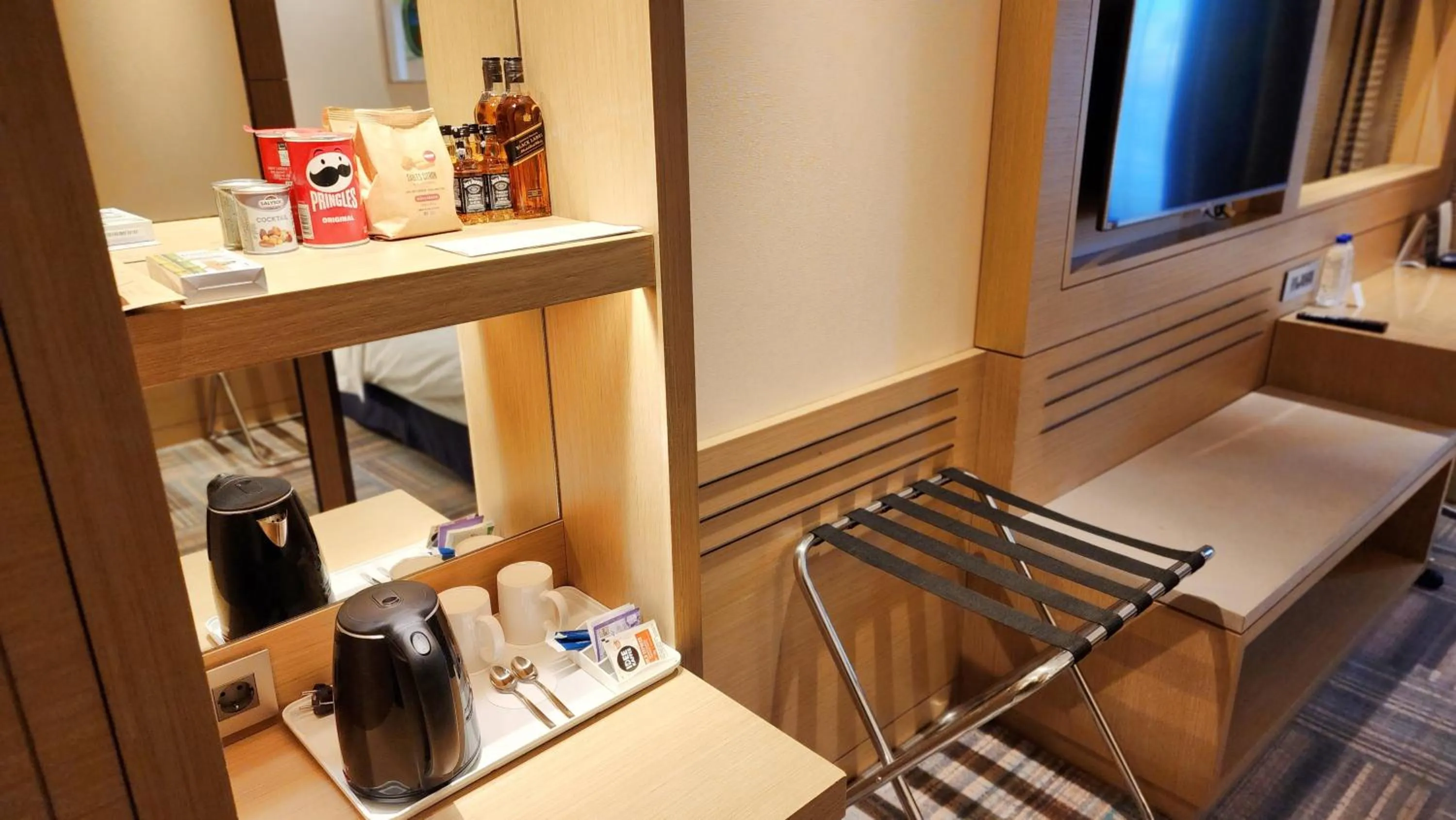 Living room in Novotel Ambassador Seoul Gangnam