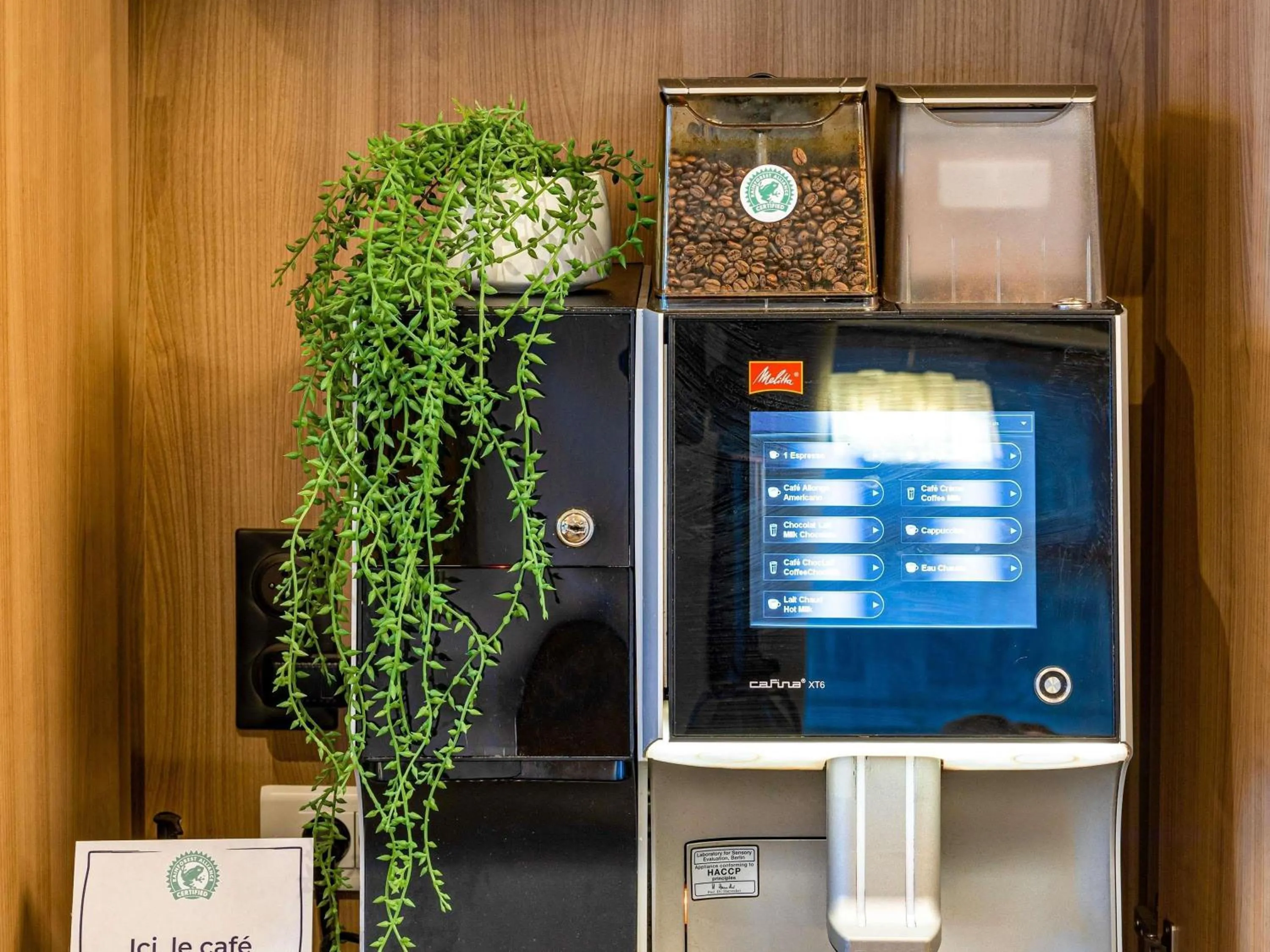 Breakfast in Novotel Ambassador Seoul Gangnam