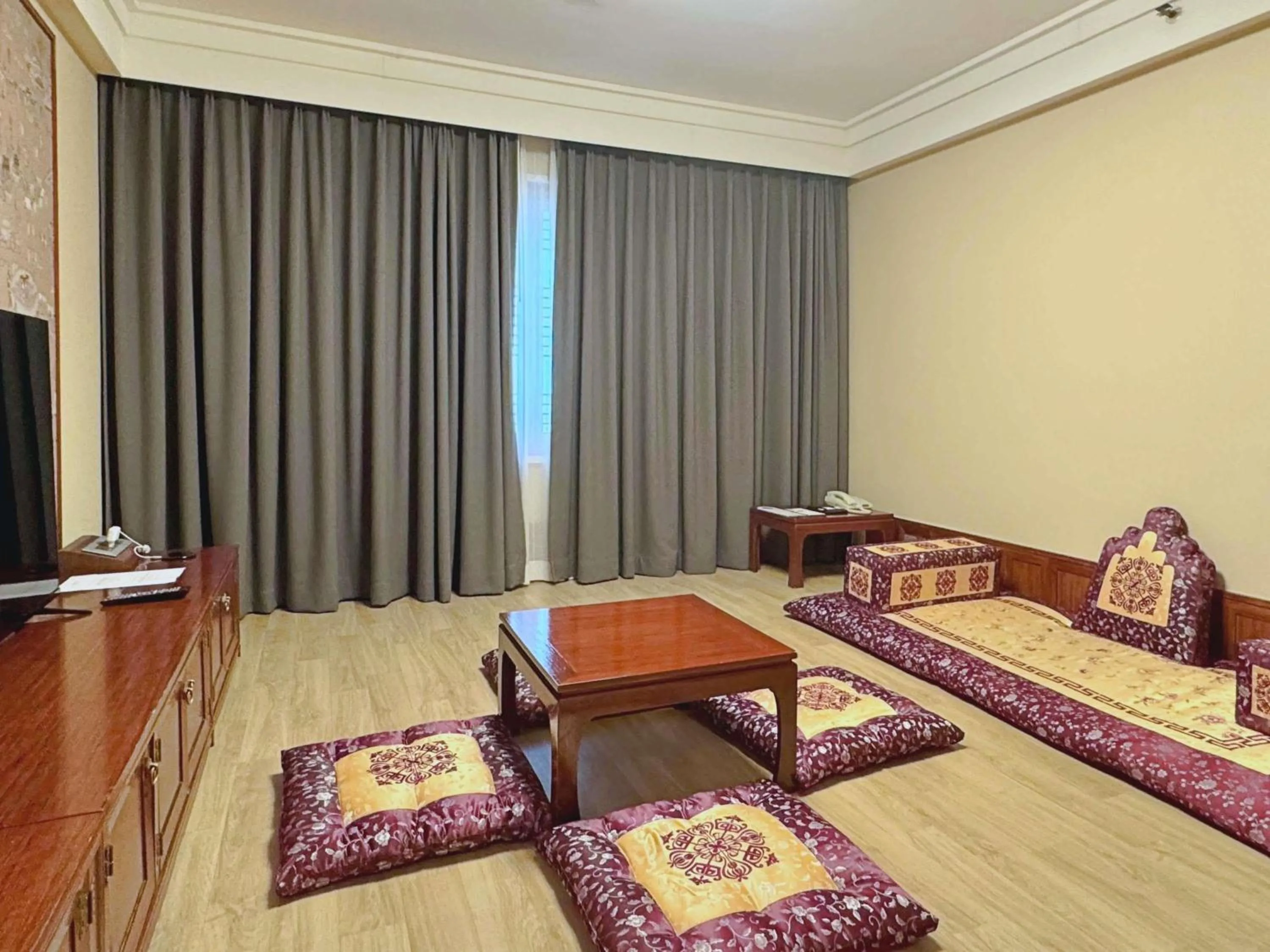 Bedroom, Bed in Novotel Ambassador Seoul Gangnam