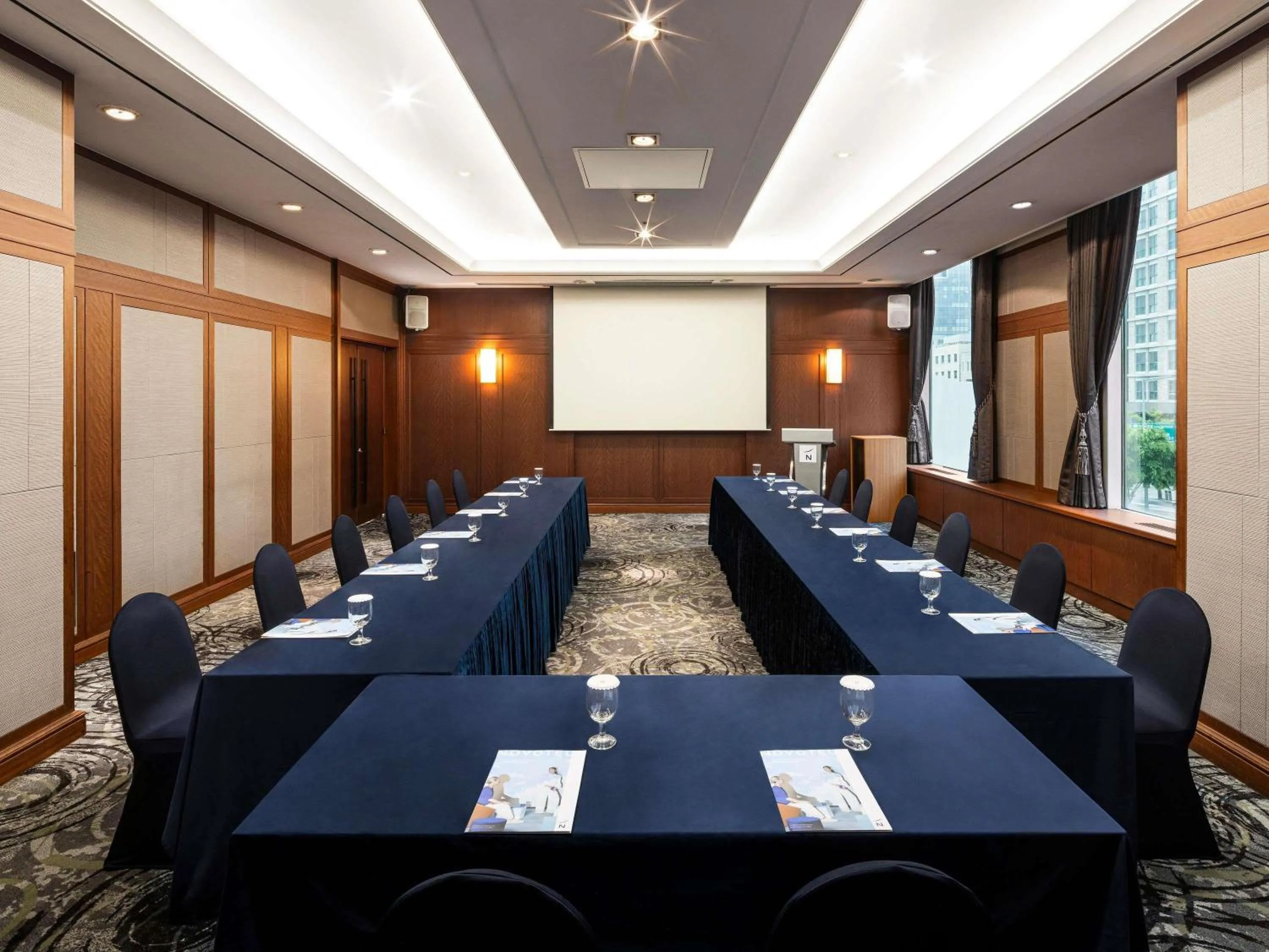Meeting/conference room in Novotel Ambassador Seoul Gangnam