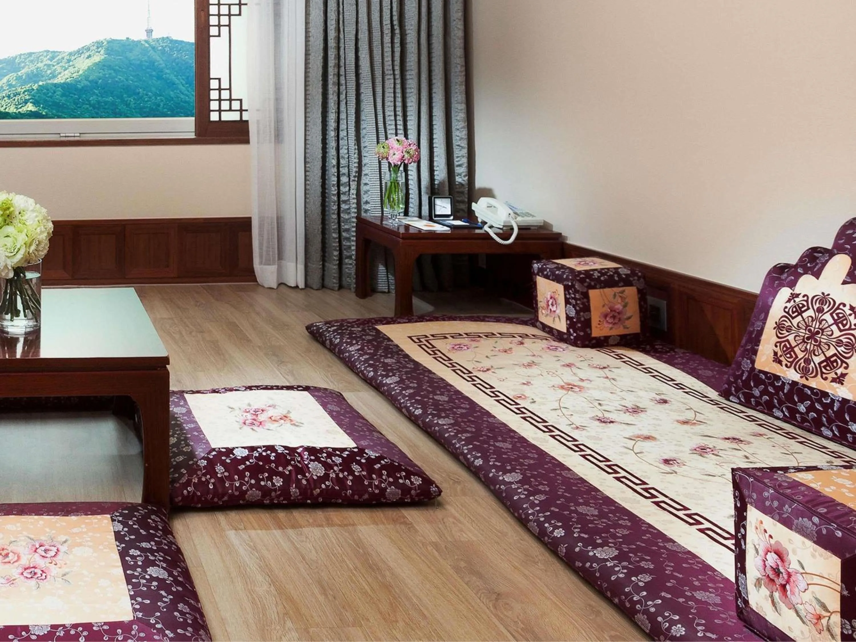 Bedroom, Bed in Novotel Ambassador Seoul Gangnam