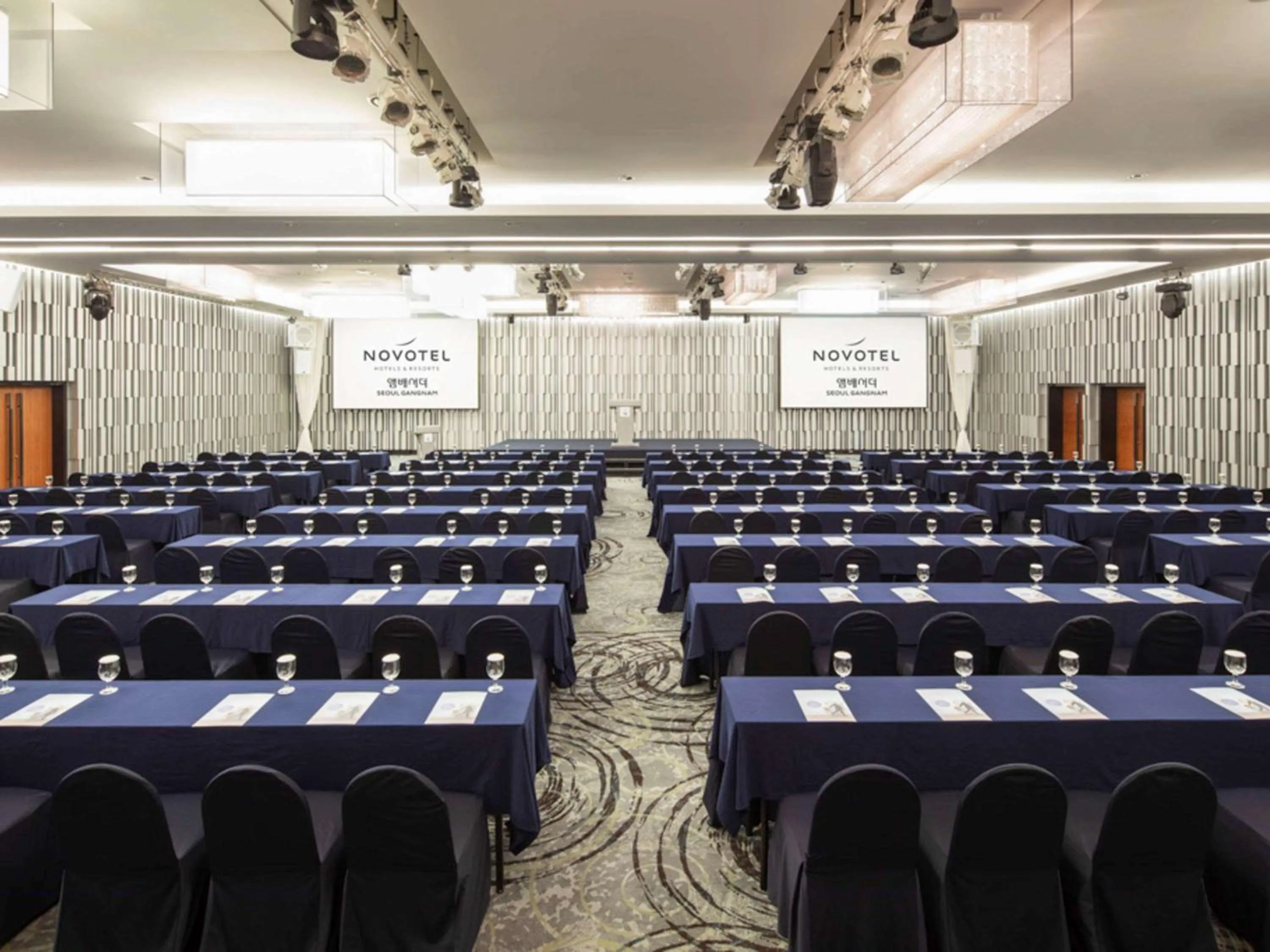 Meeting/conference room in Novotel Ambassador Seoul Gangnam
