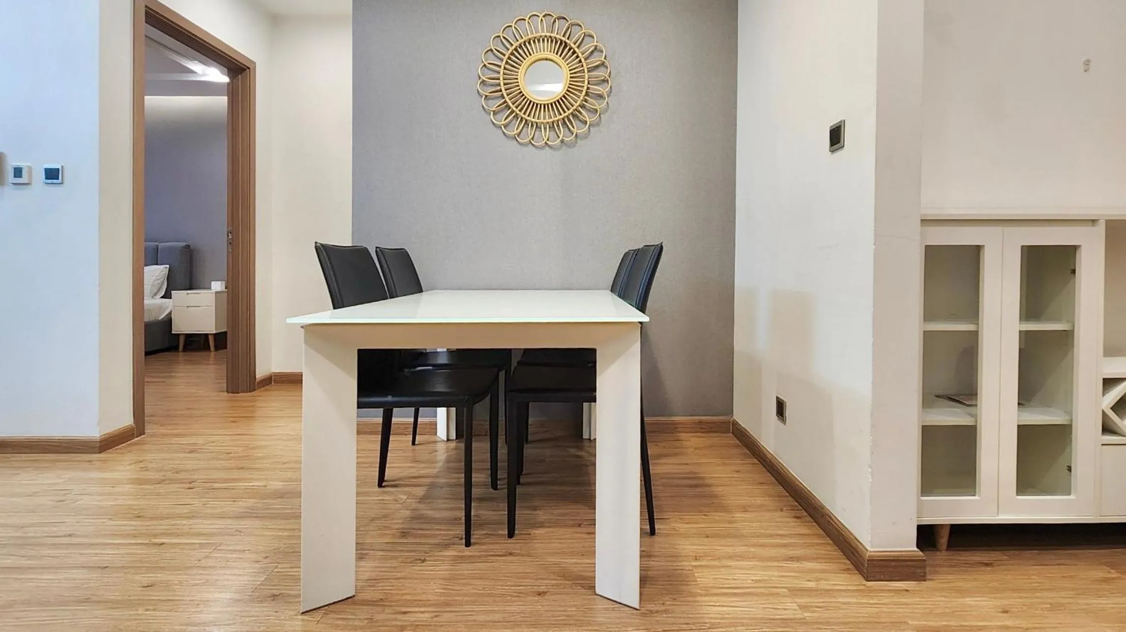 Dining area in Vinhomes Metropolis Residence