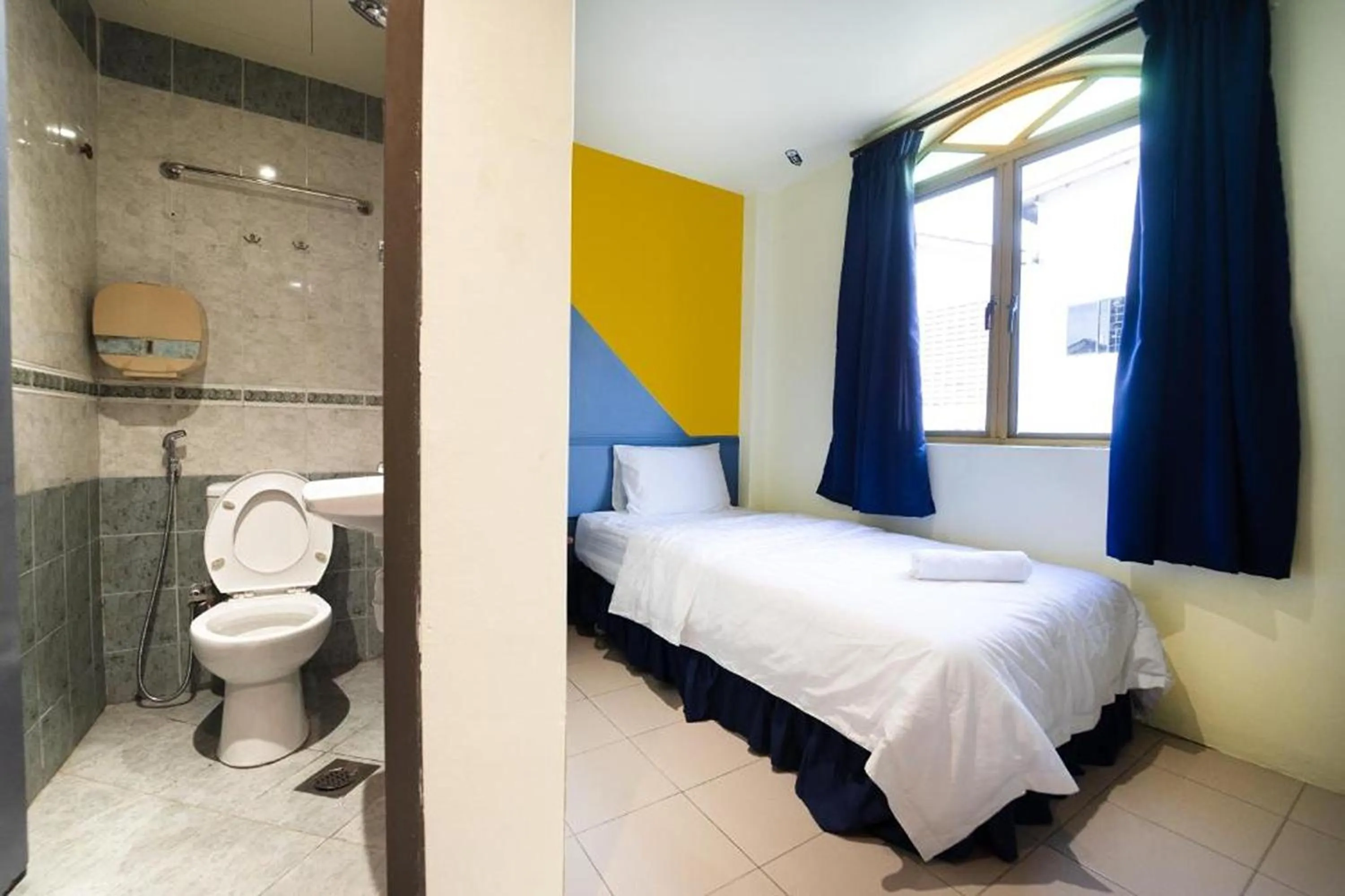 Bed in The Colony by Cactus Hotel Johor Jaya