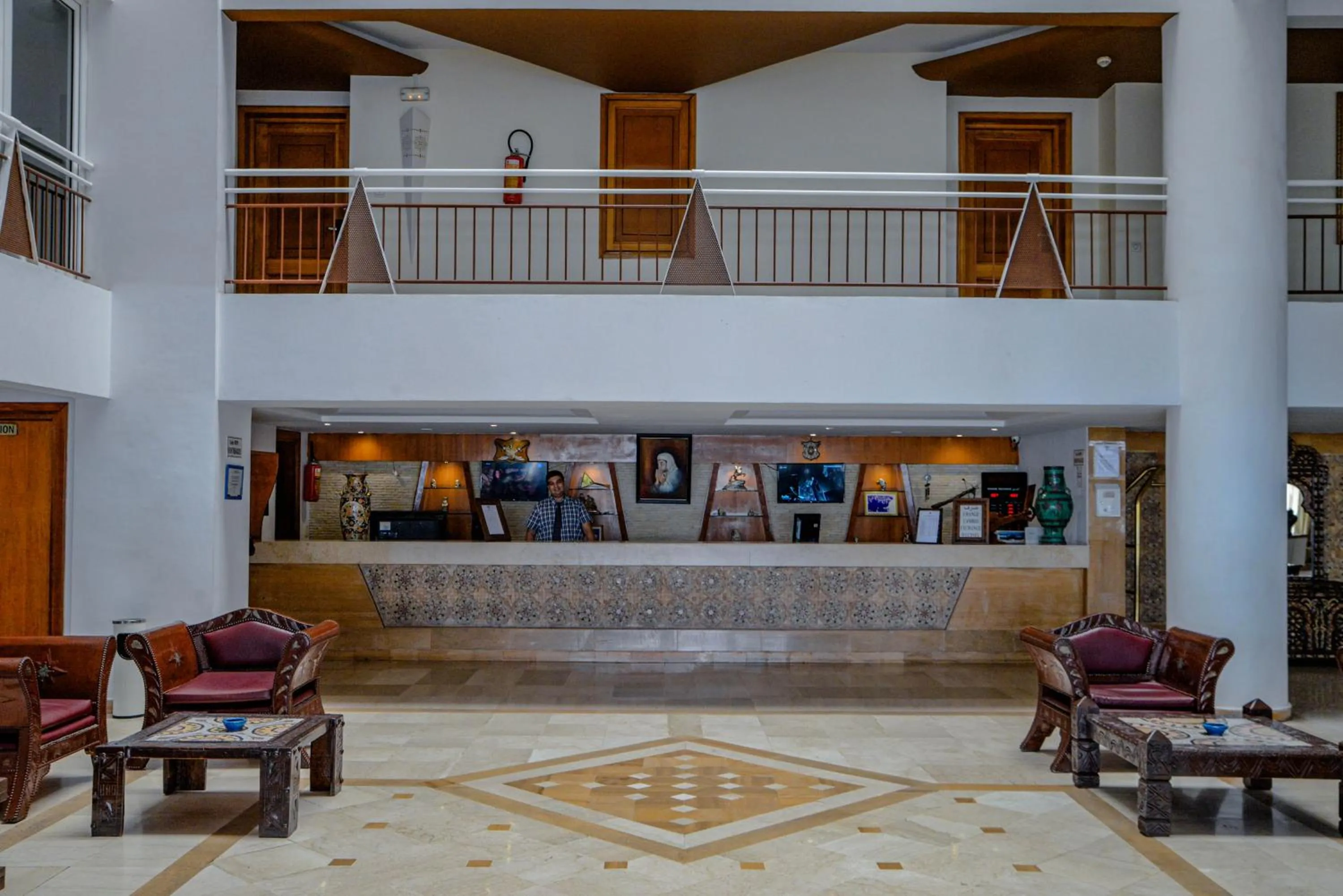 Lobby or reception in Intouriste Hôtel & Suites