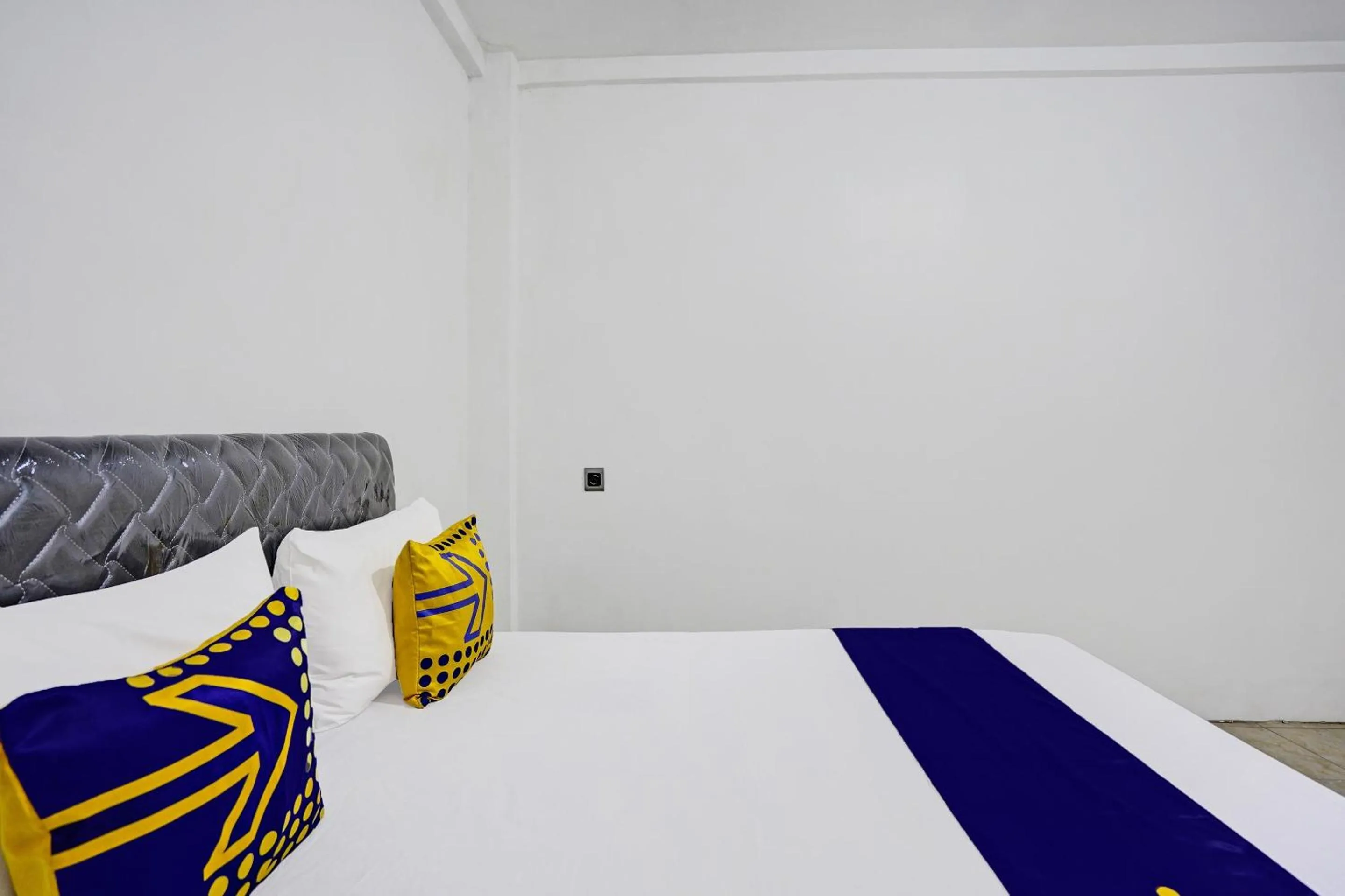 Bedroom in Hotel O Griya Sandi Residence Family NearPantai Boom