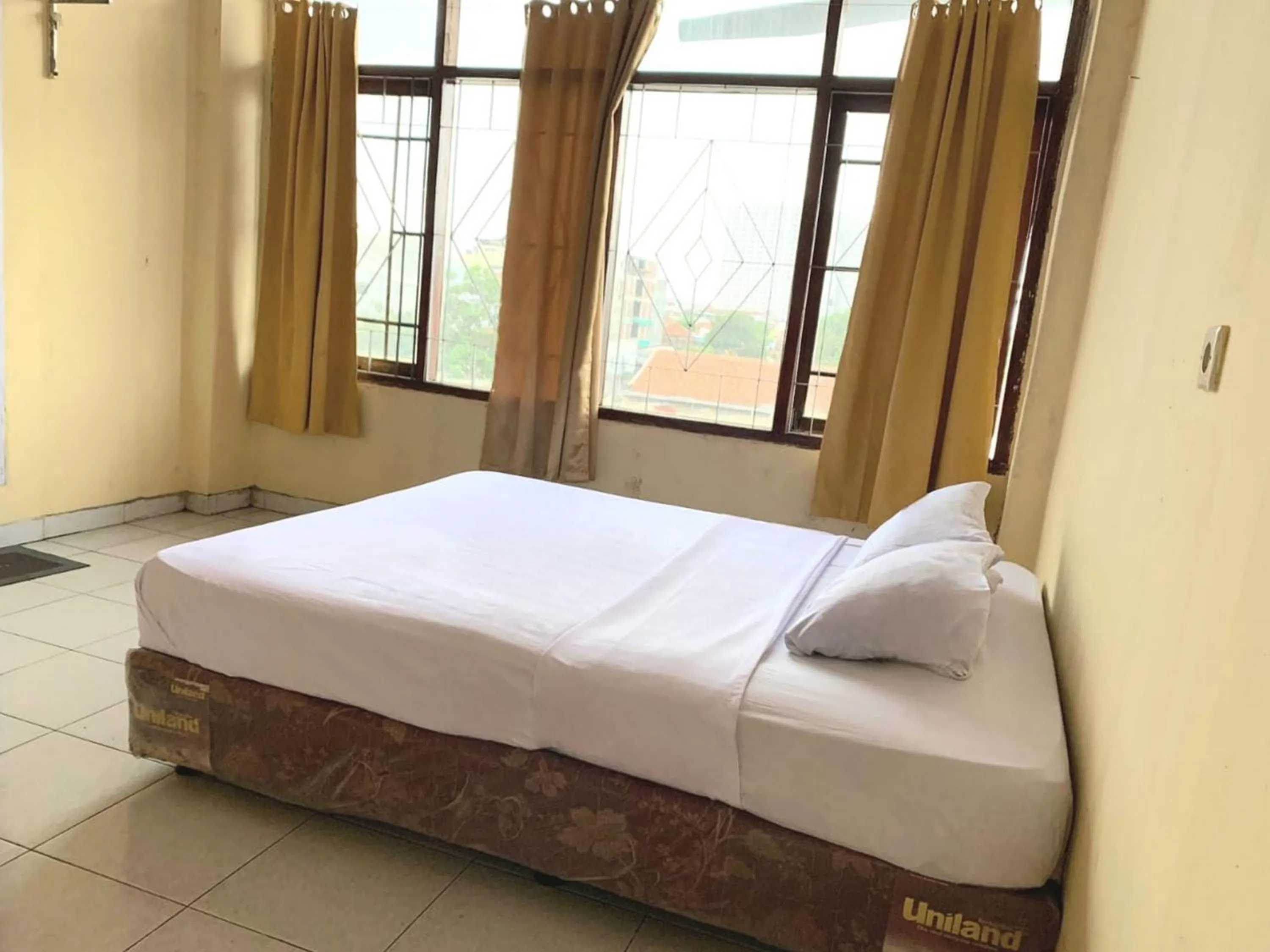 Bojongsoang Guesthouse RedPartner