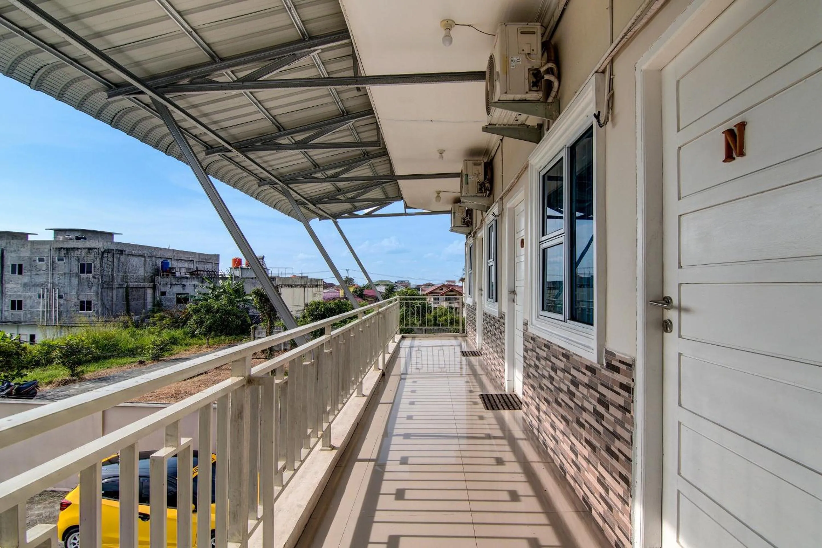 Lobby or reception in Hotel O Putri Homestay Syariah Near SPBU 14.282.694 (Air Hitam)