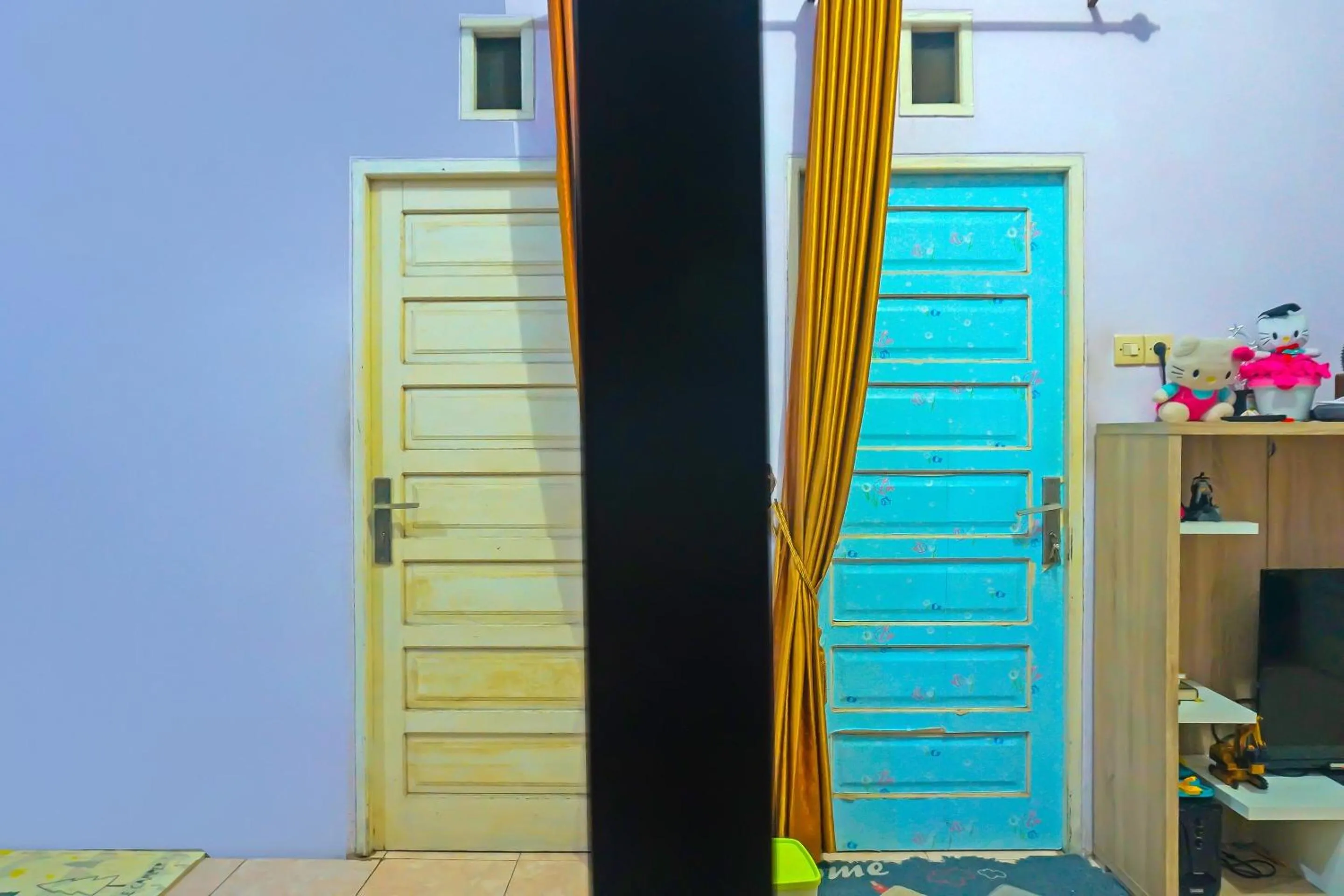 Lobby or reception in SPOT ON 92466 Adam Kost Syariah