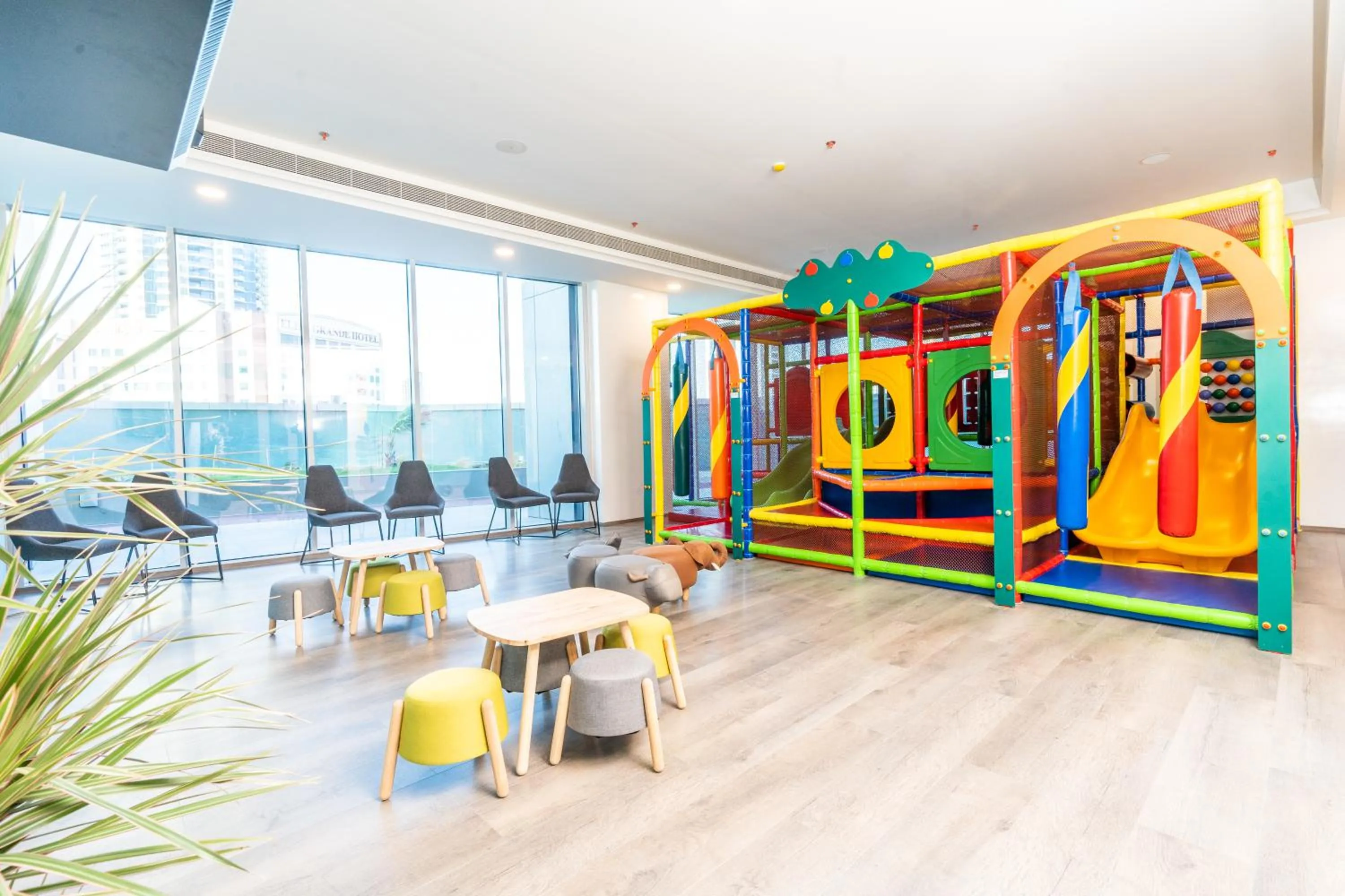 Kids's club in S Plaza Suites Hotel