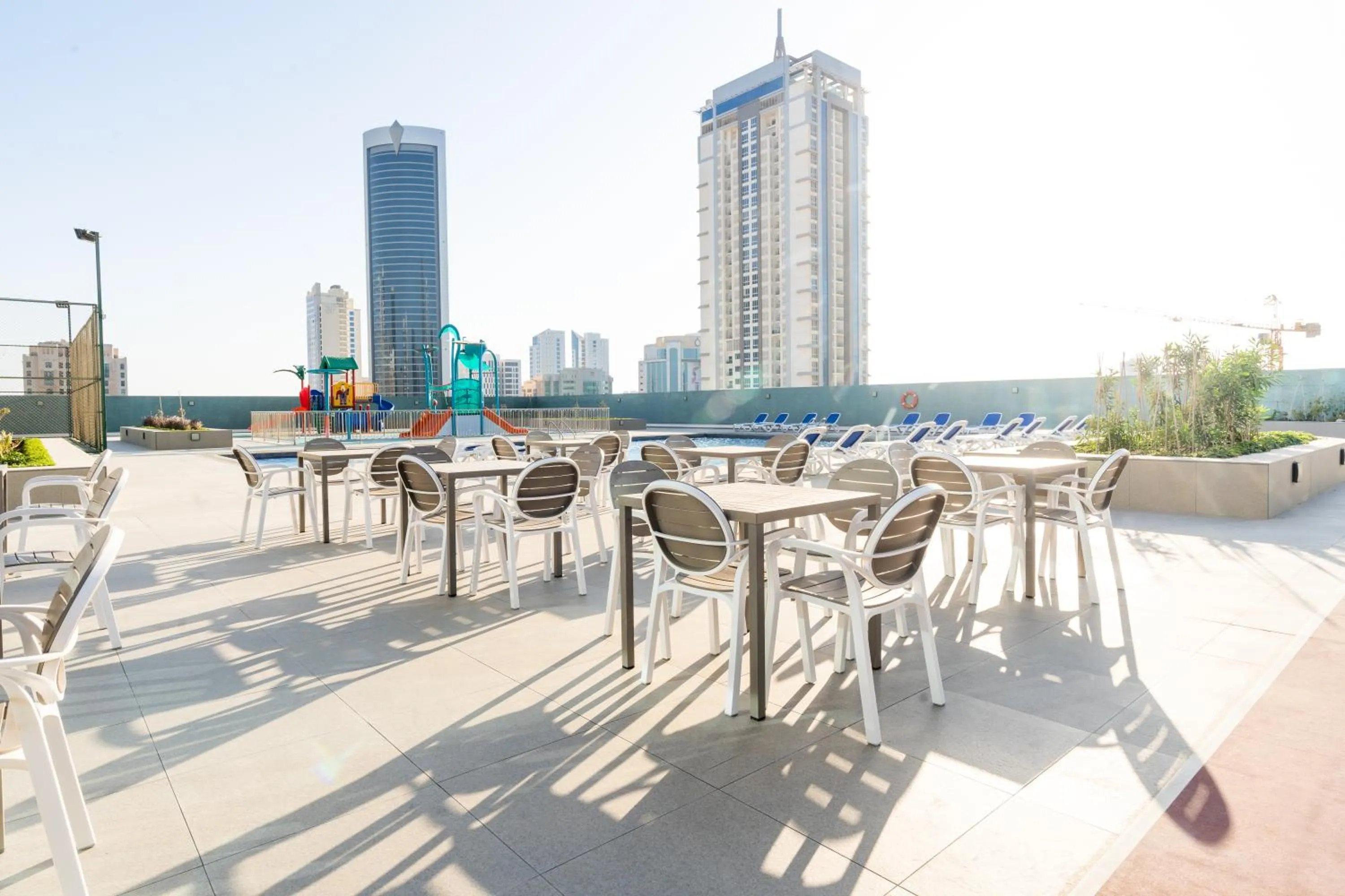 Swimming pool in S Plaza Suites Hotel