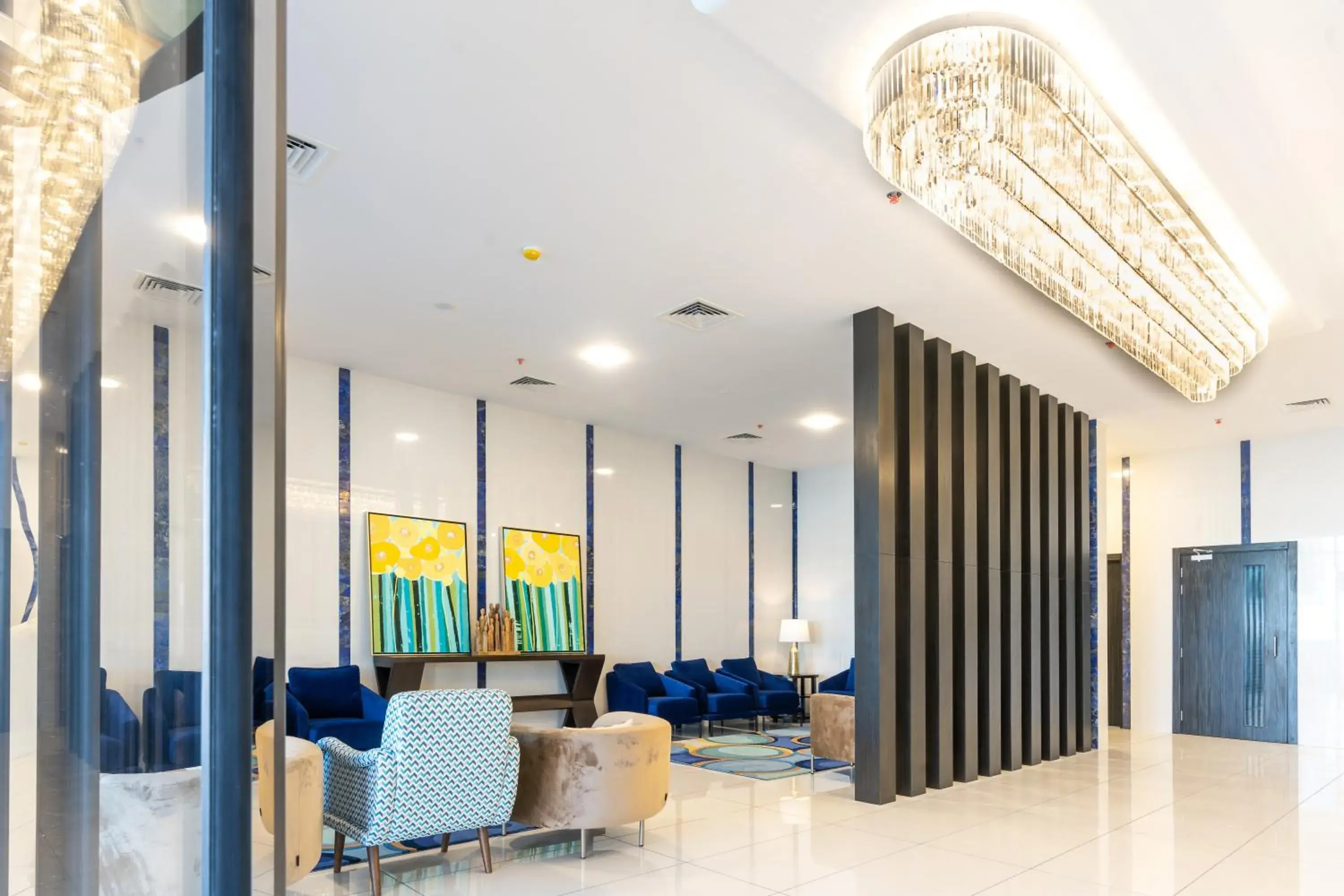 Lobby or reception in S Plaza Suites Hotel Lobby or reception in S Plaza Suites Hotel