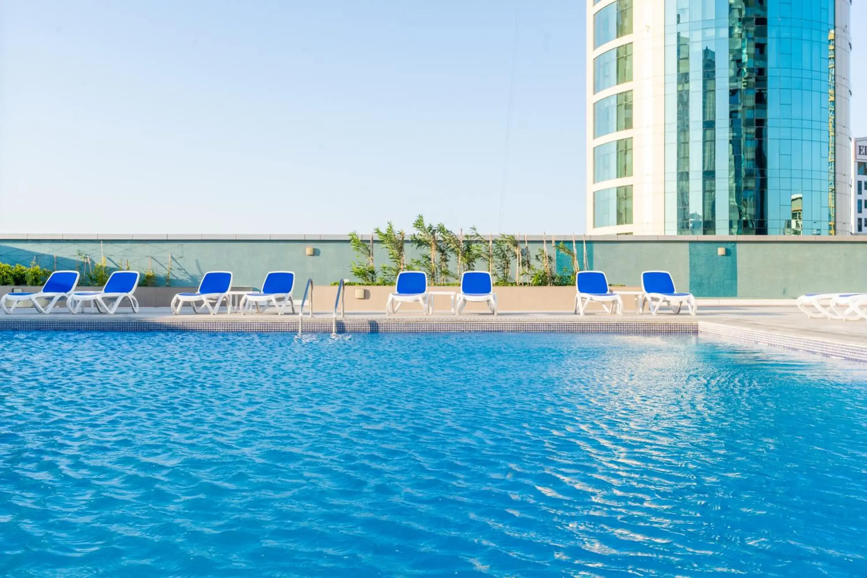 Swimming pool in S Plaza Suites Hotel Swimming pool in S Plaza Suites Hotel