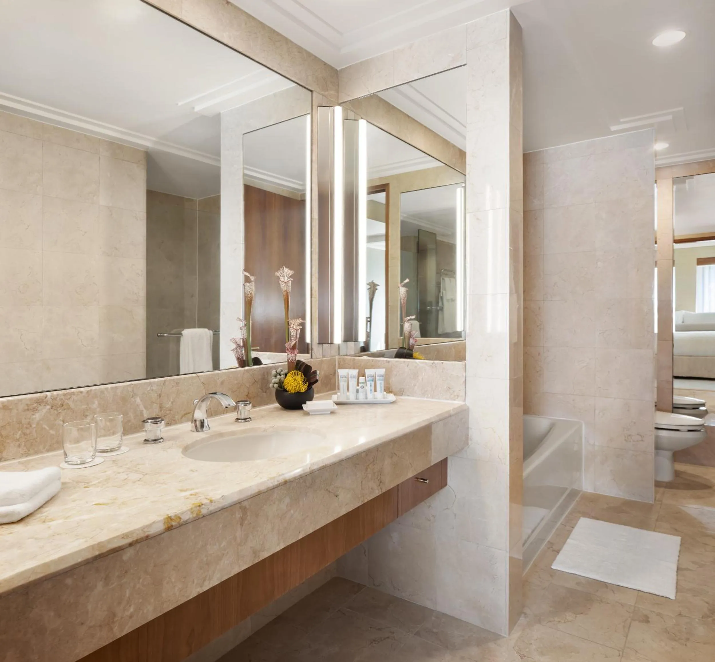 Shower in The Prince Kitano New York