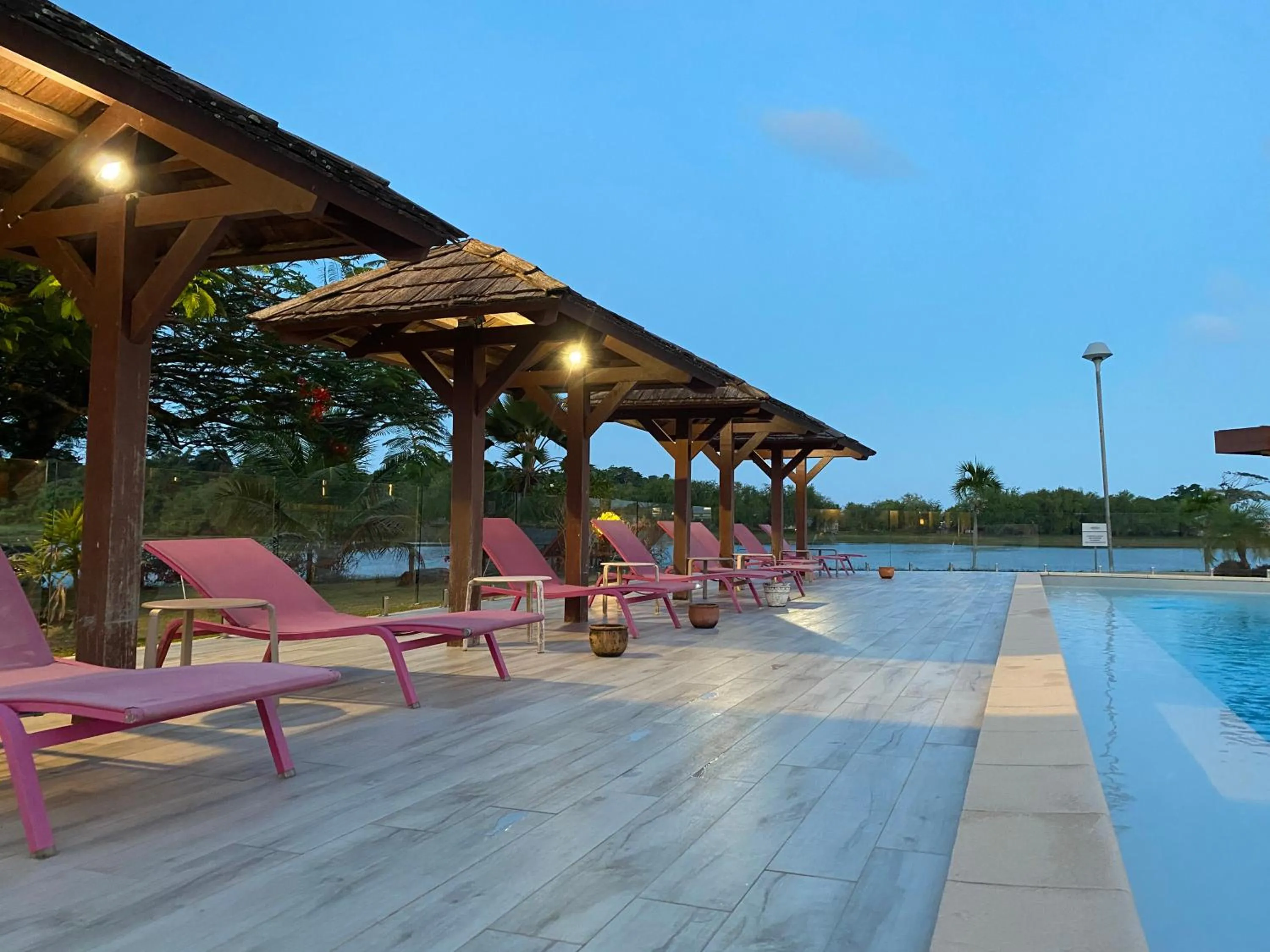 Pool view in Hotel Mercure Kourou Ariatel