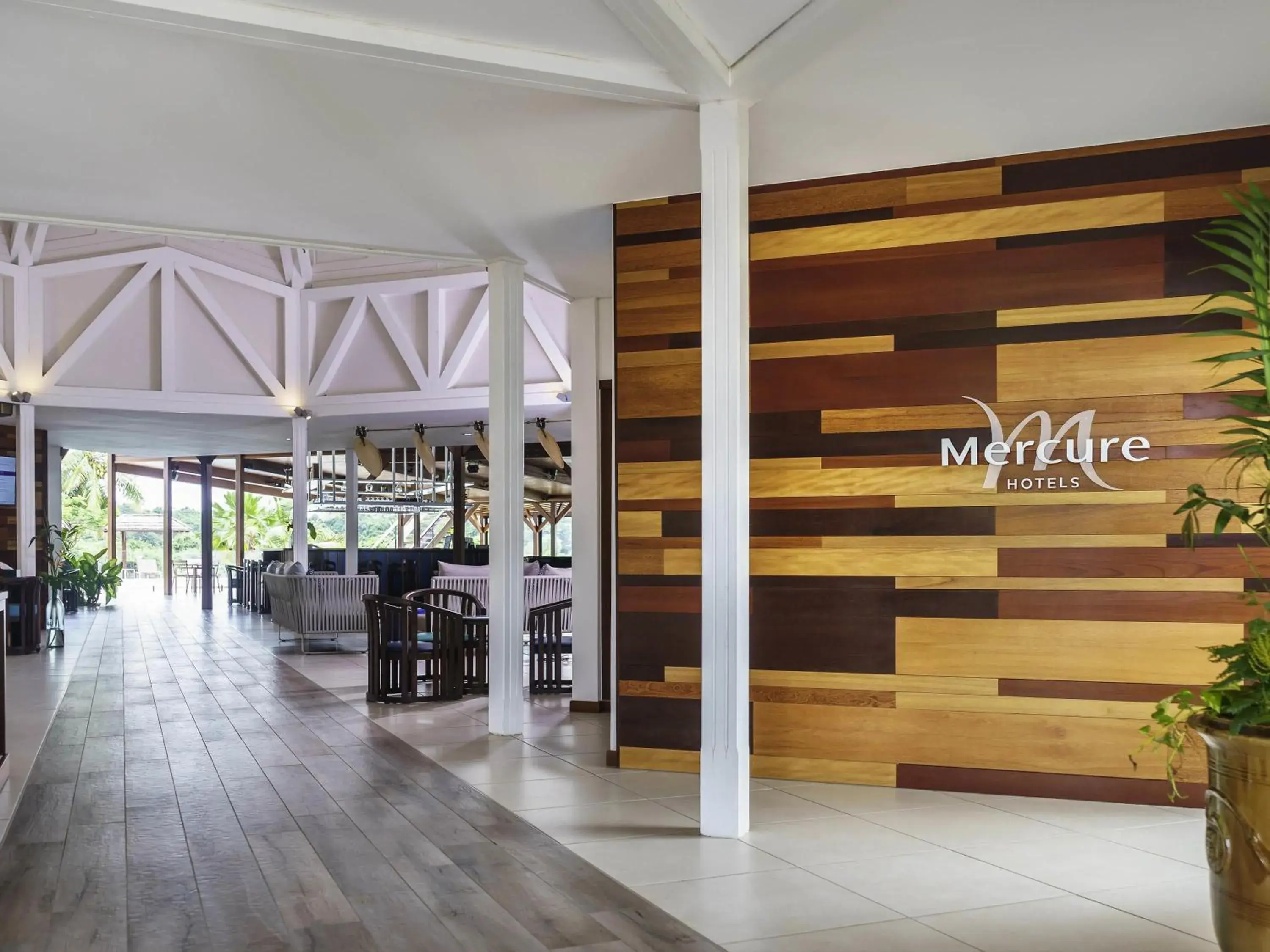 Property building in Hotel Mercure Kourou Ariatel Property building in Hotel Mercure Kourou Ariatel