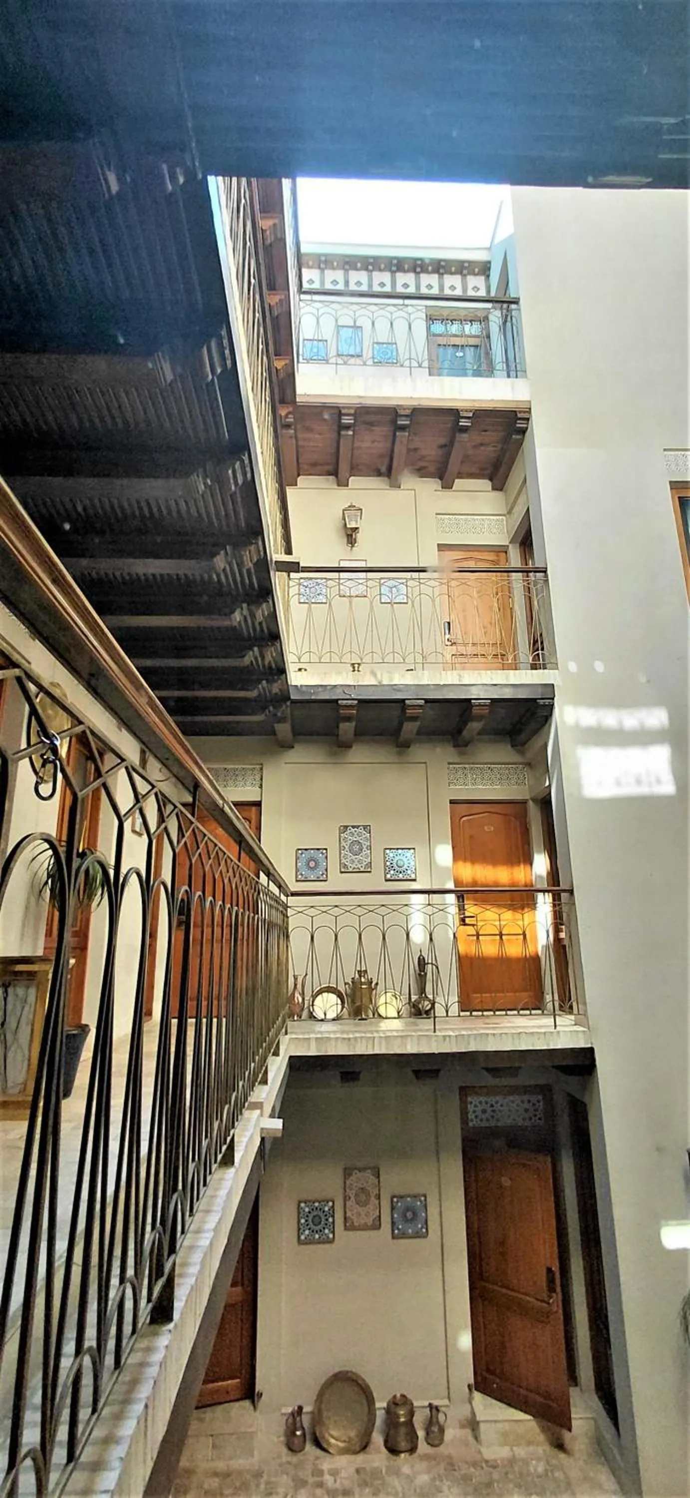 Inner courtyard view in Hotel Ansi Boutique W&S terrace