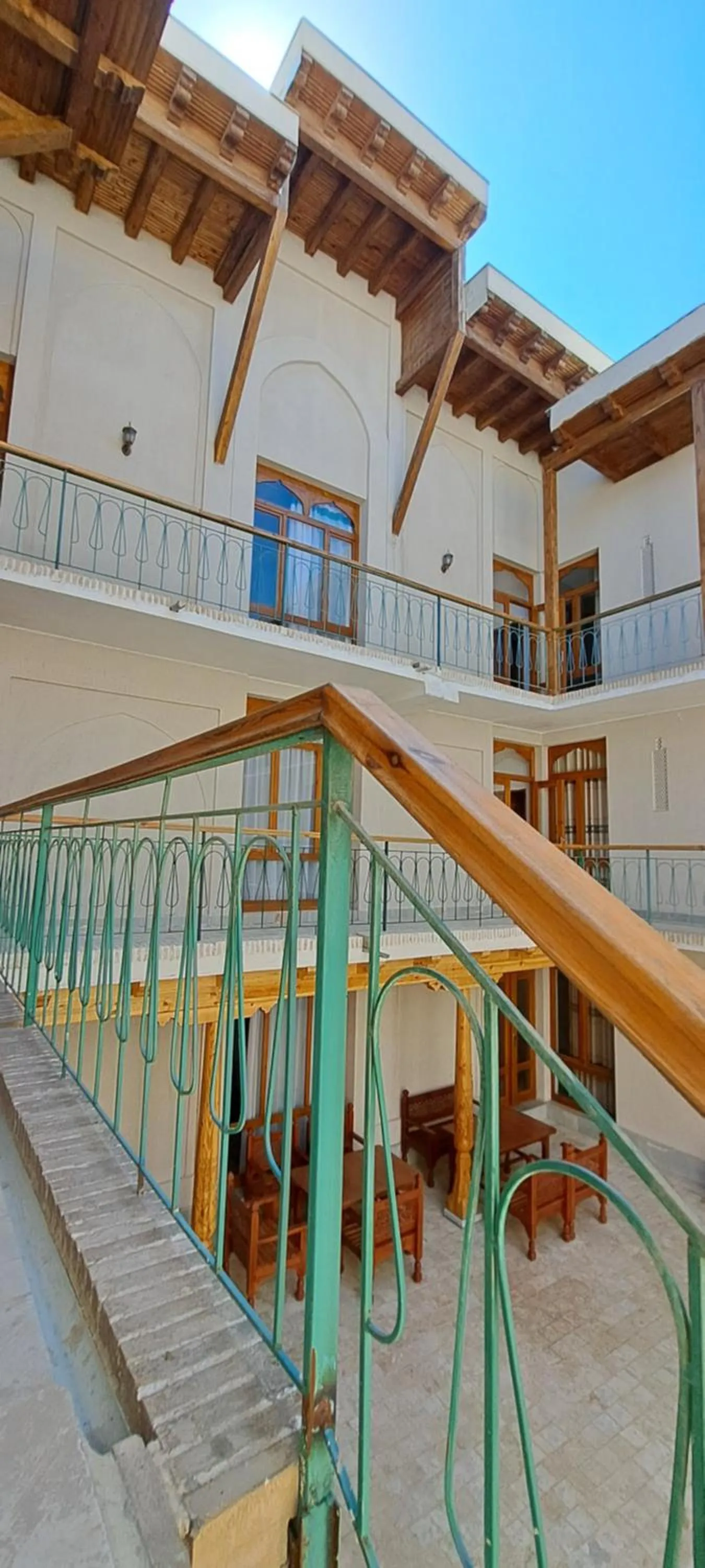 Inner courtyard view in Hotel Ansi Boutique W&S terrace