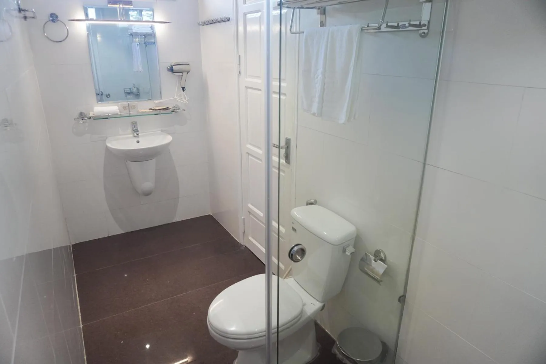 Bathroom in Hawal Boutique Villa Hoi An