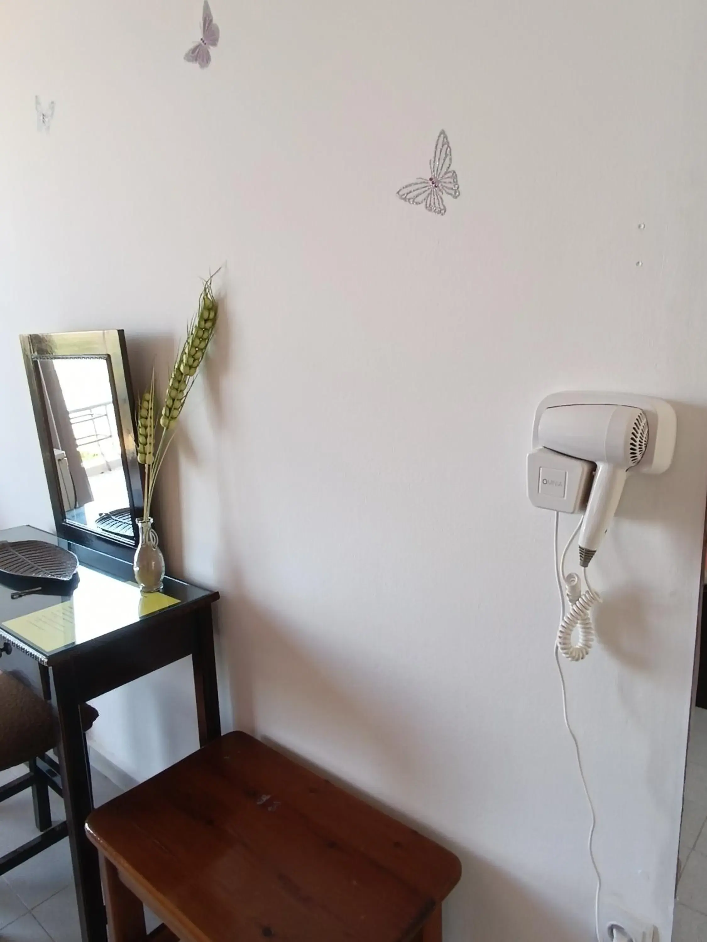 Double Room with Balcony - single occupancy in GOLDEN BEACH Double Room with Balcony - single occupancy in GOLDEN BEACH