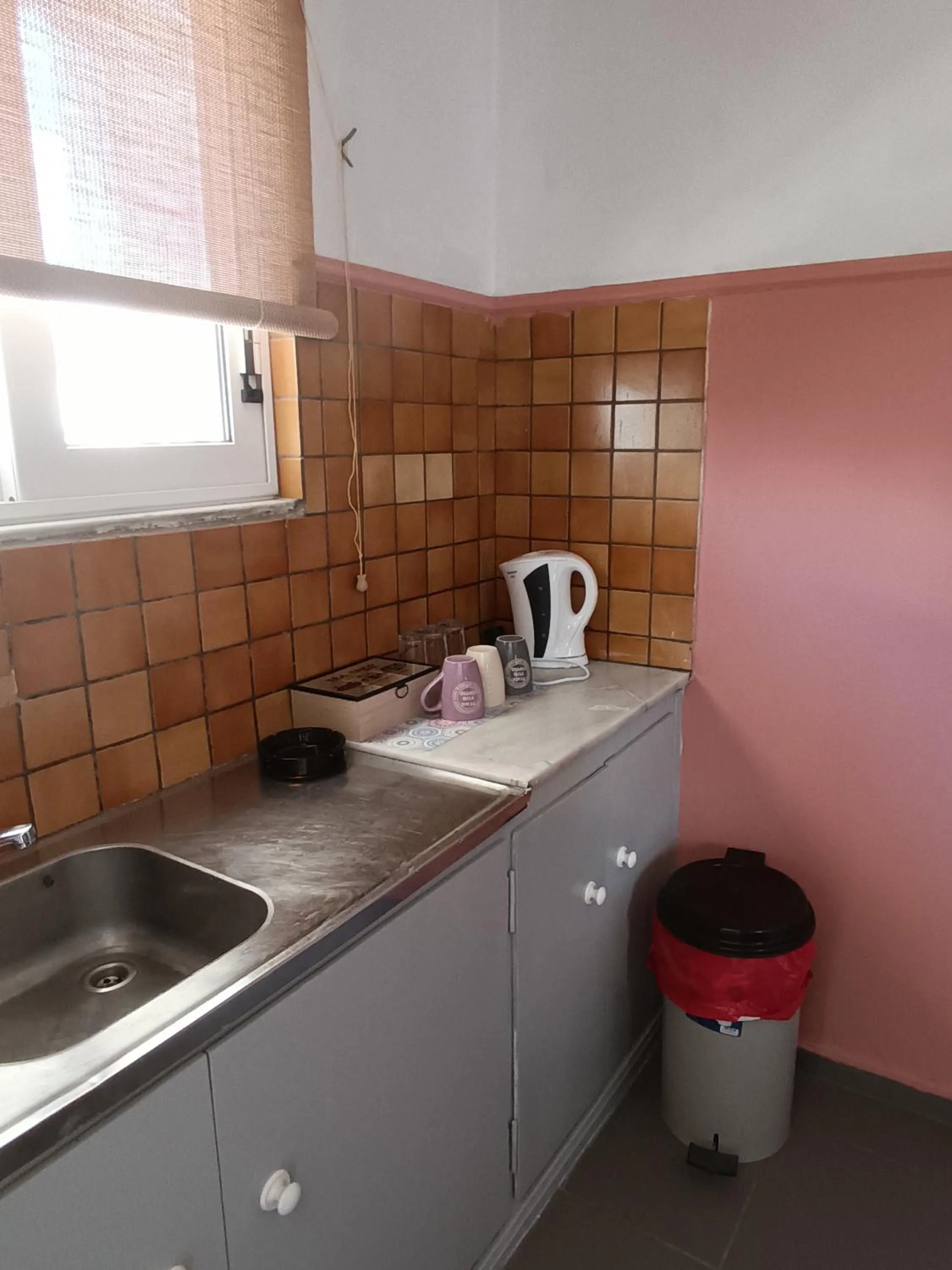 Kitchen or kitchenette in GOLDEN BEACH