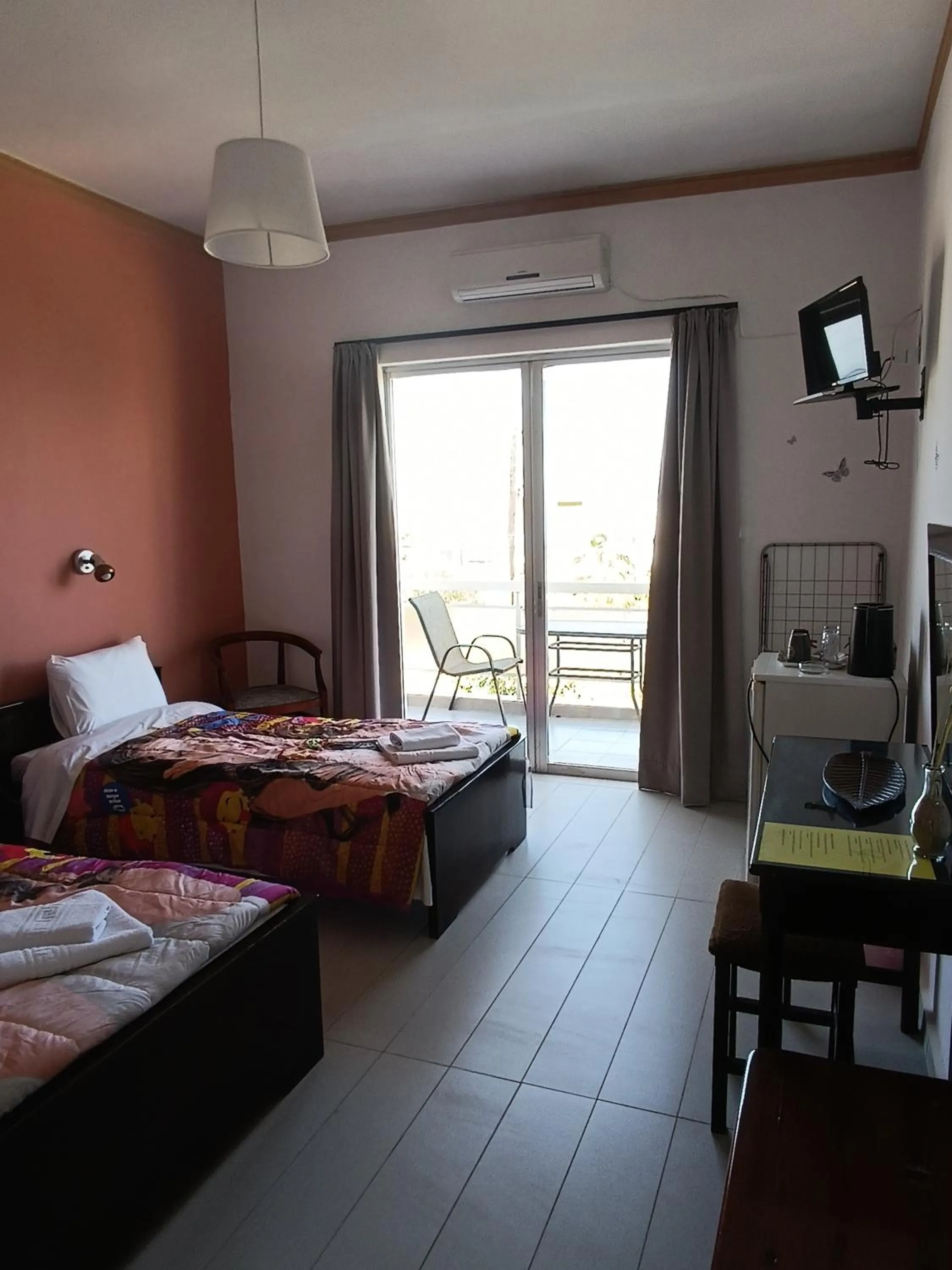 Photo of the whole room, Bed in GOLDEN BEACH