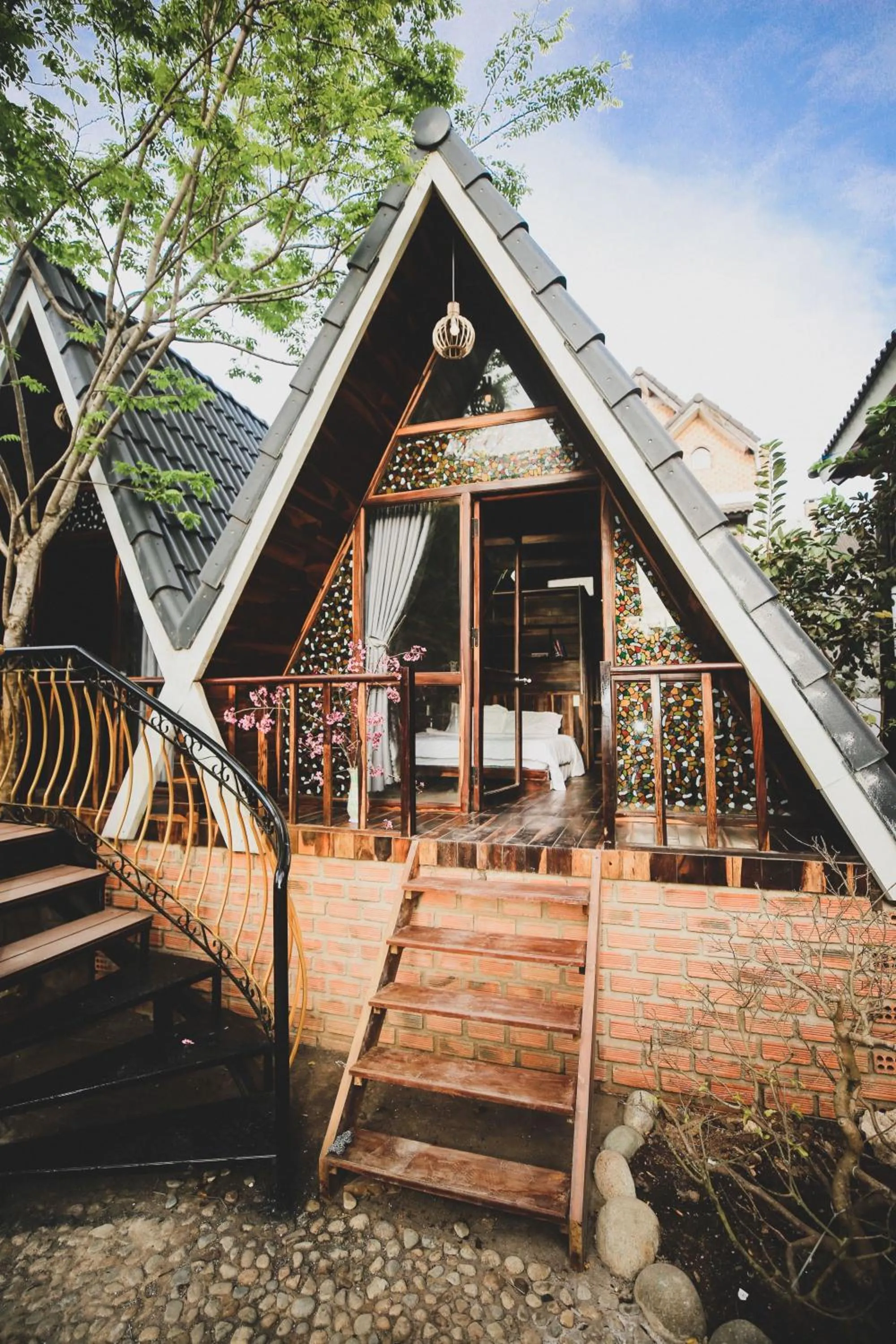 Property building in Ngọc Đông Phương Villa Home