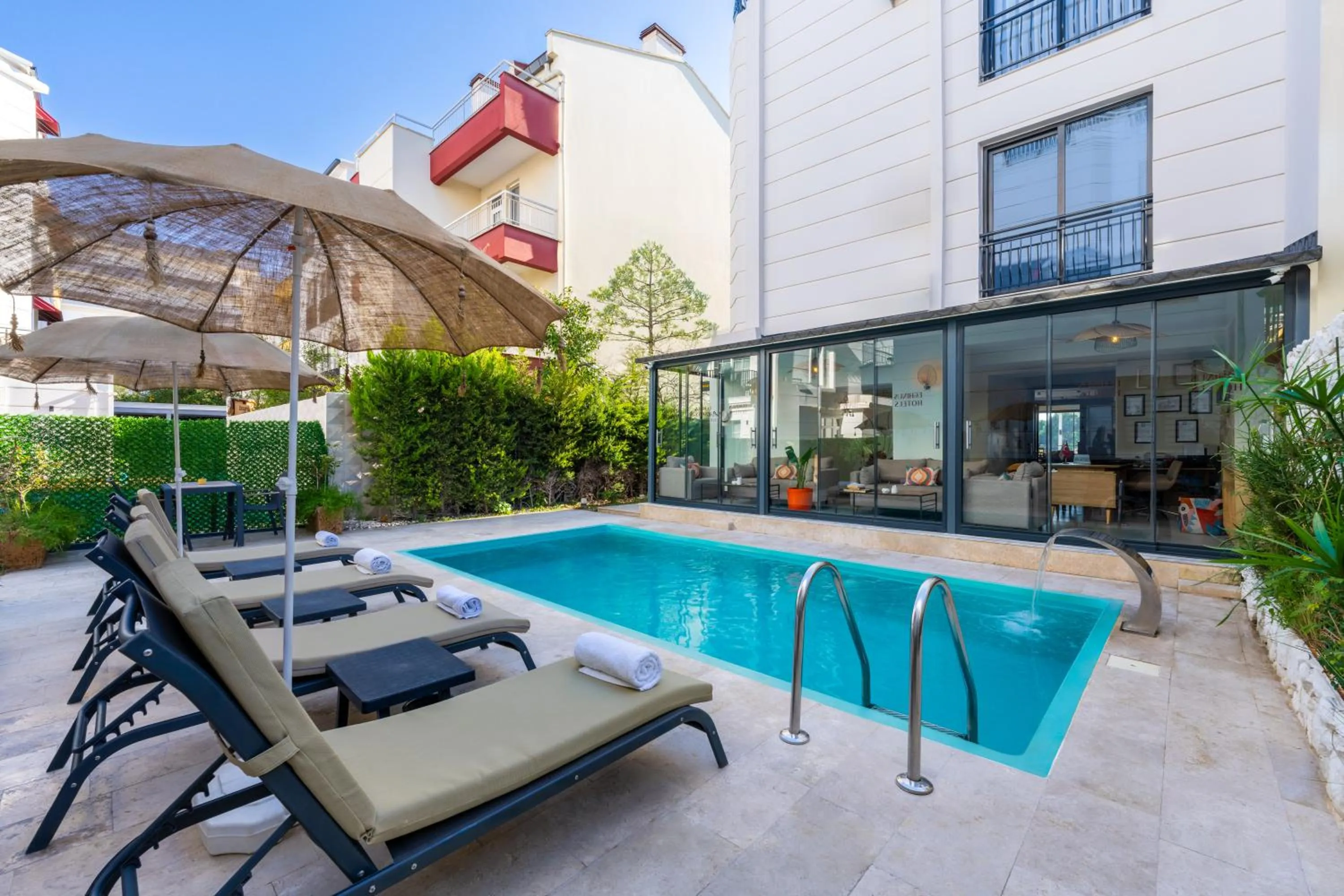 Swimming pool in Echinus Lara Hotel