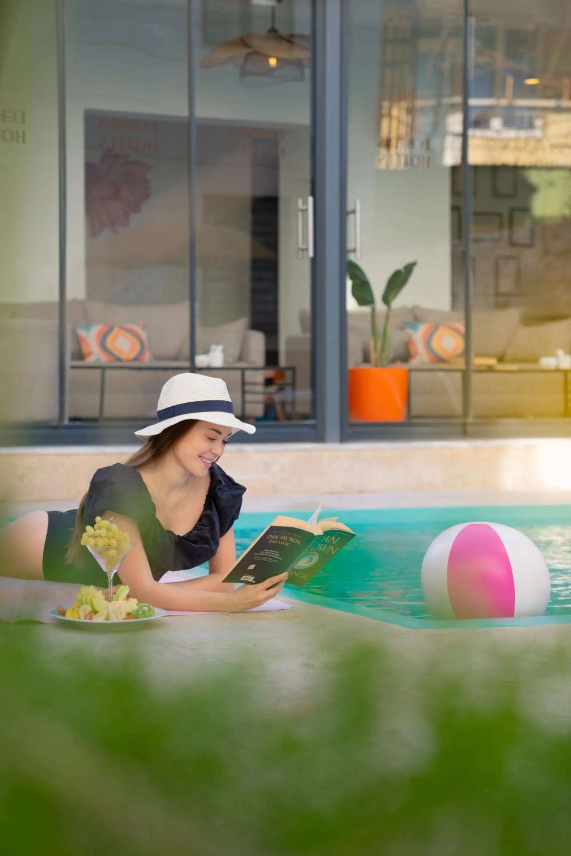 Swimming pool in Echinus Lara Hotel