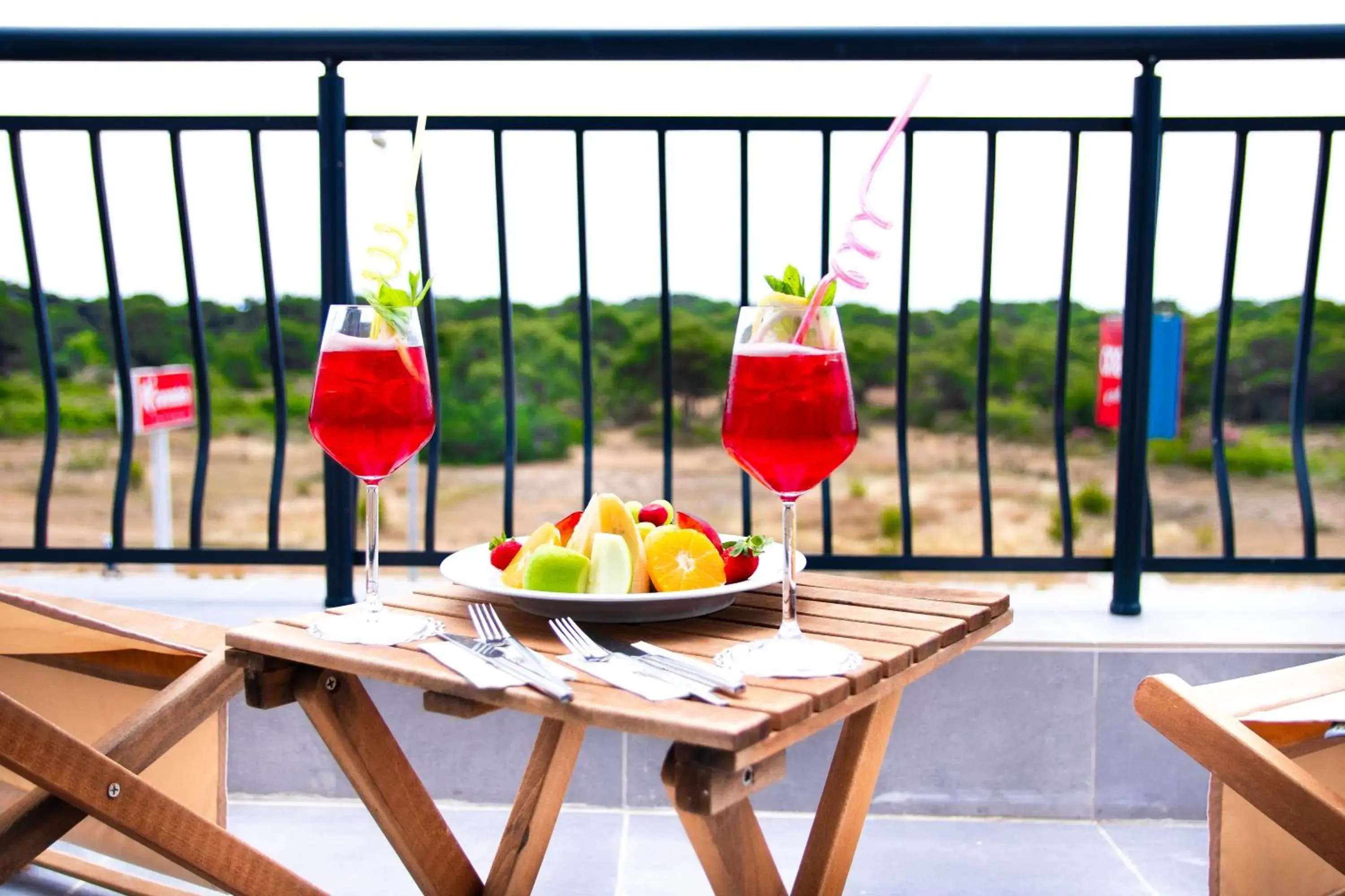 Hotel Suite in Echinus Lara Hotel Hotel Suite in Echinus Lara Hotel