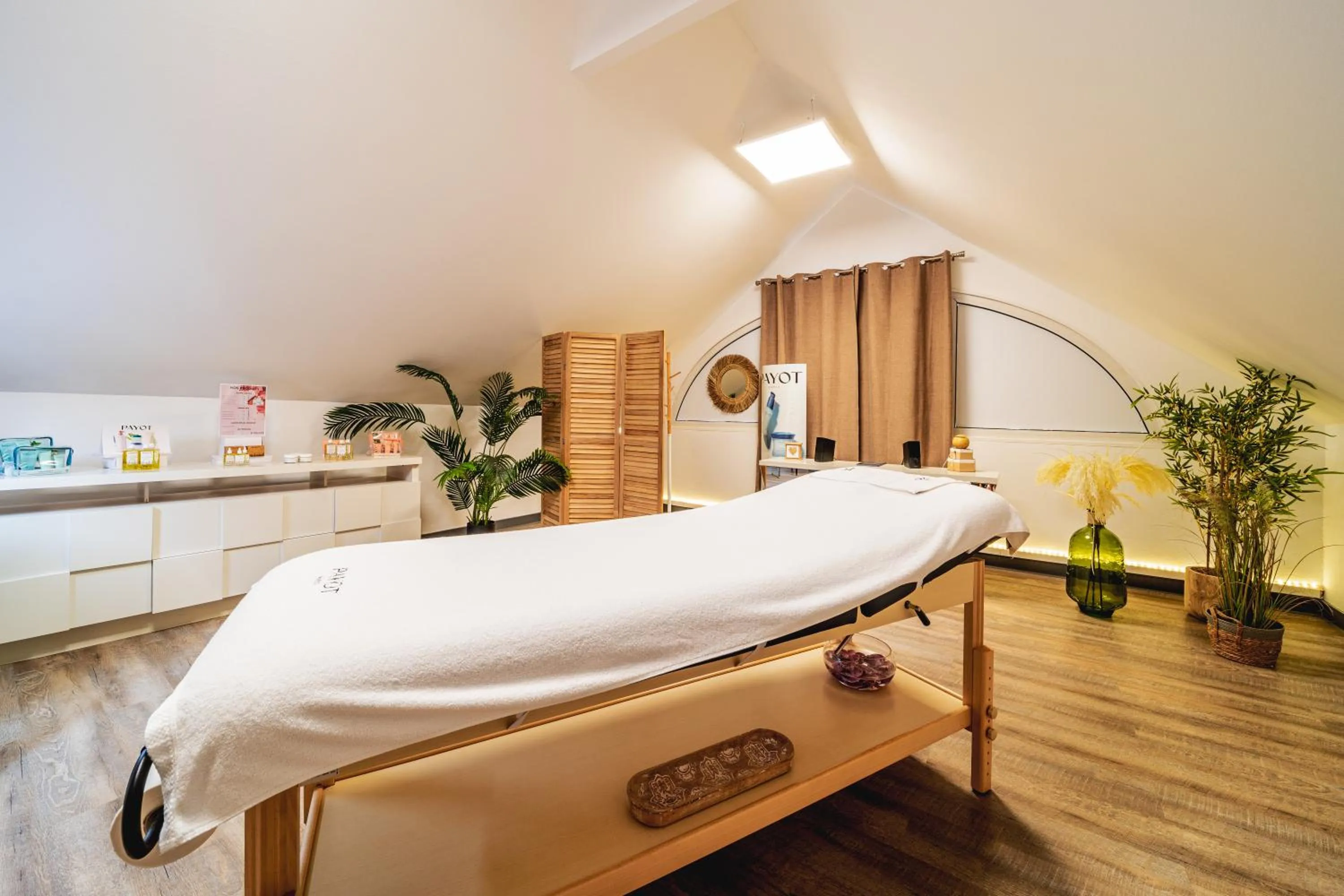 Massage in Hôtel Exsel Créolia