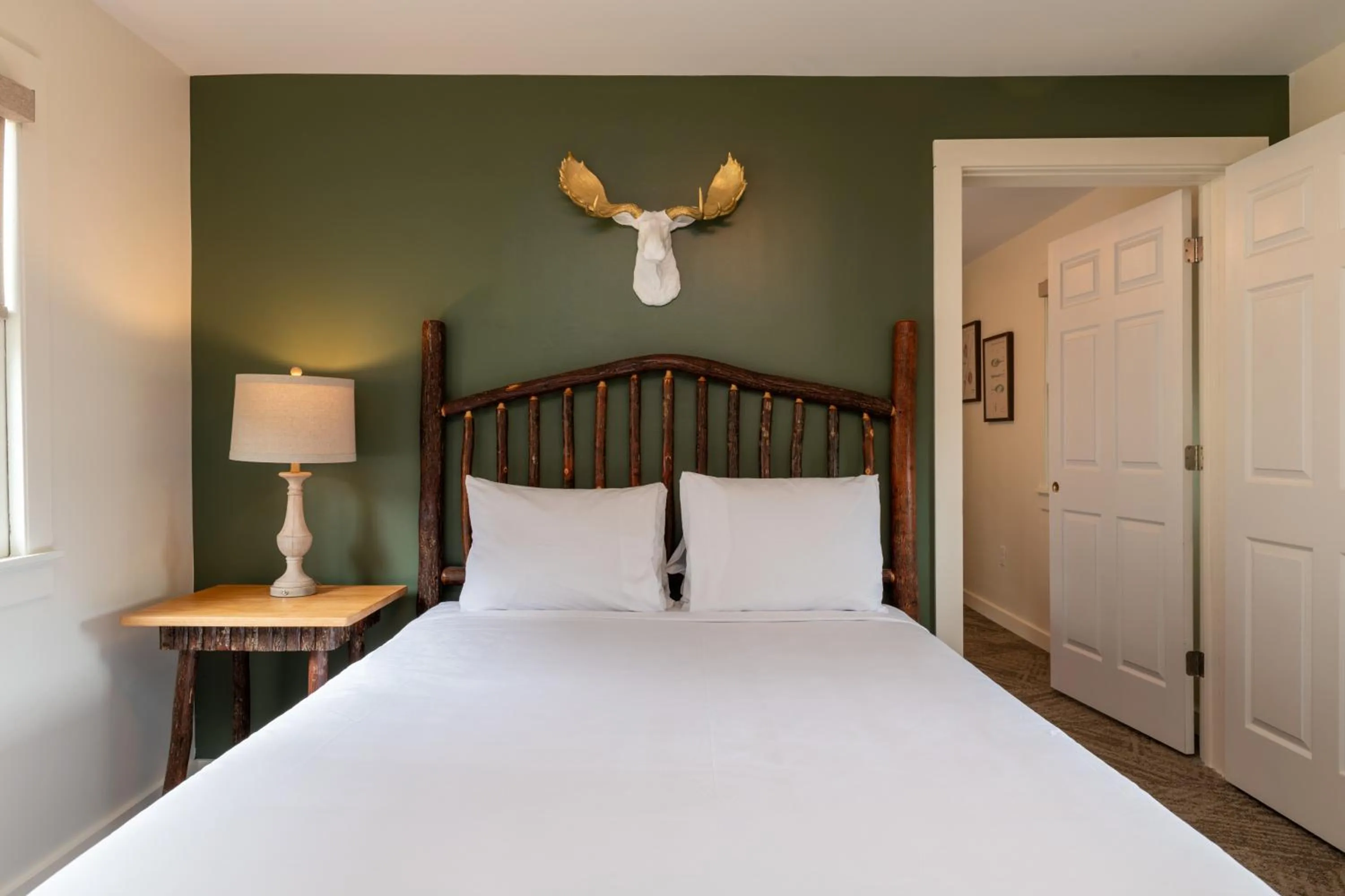 Bedroom, Bed in Lodge at Schroon Lake