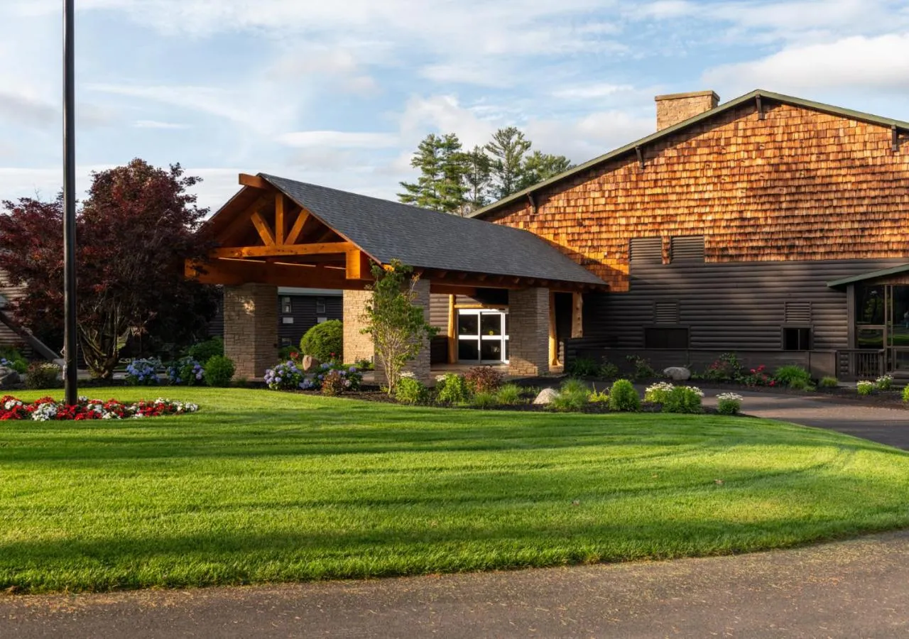 Property building in Lodge at Schroon Lake