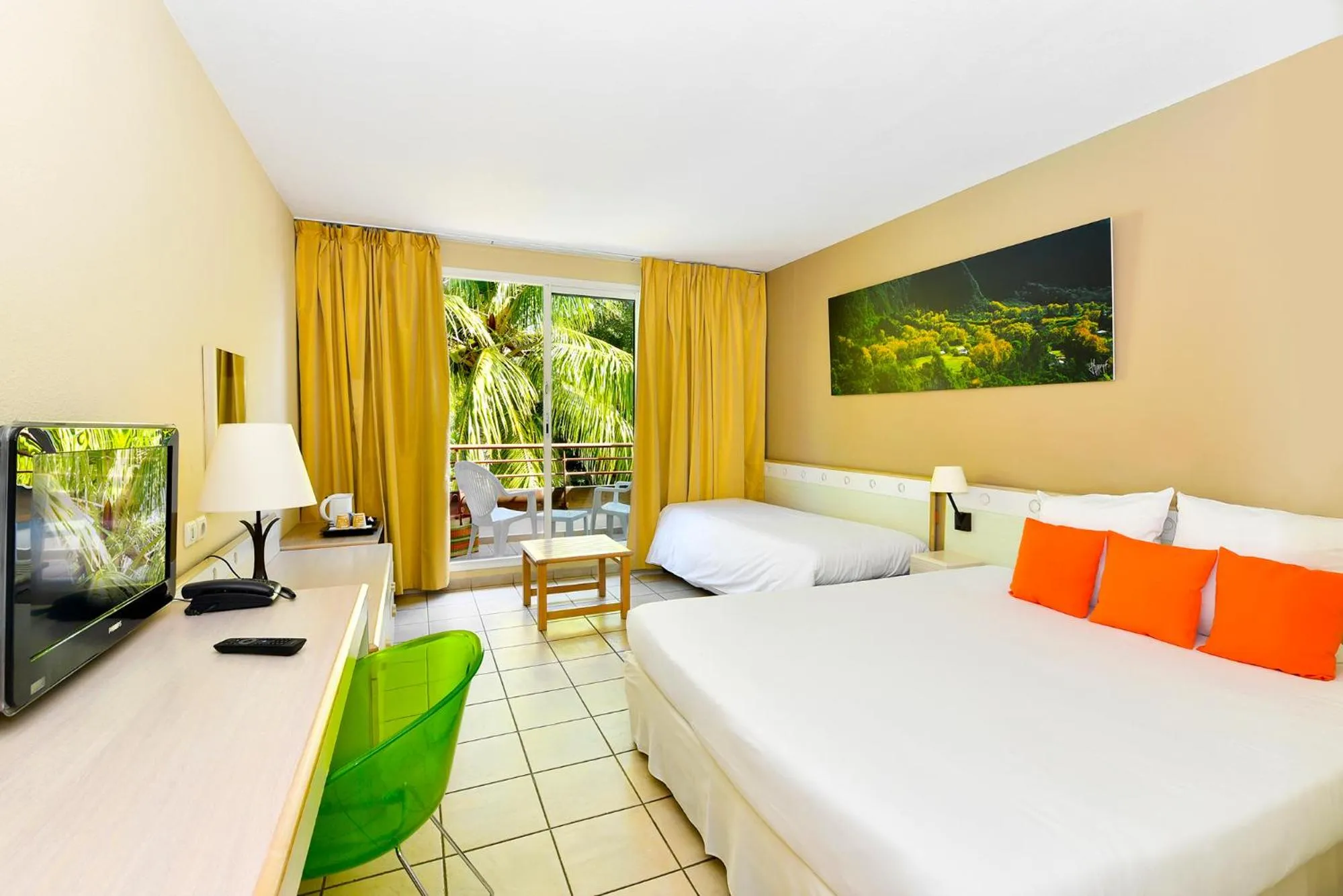 Bedroom, Bed in Relais de l’Hermitage Saint-Gilles