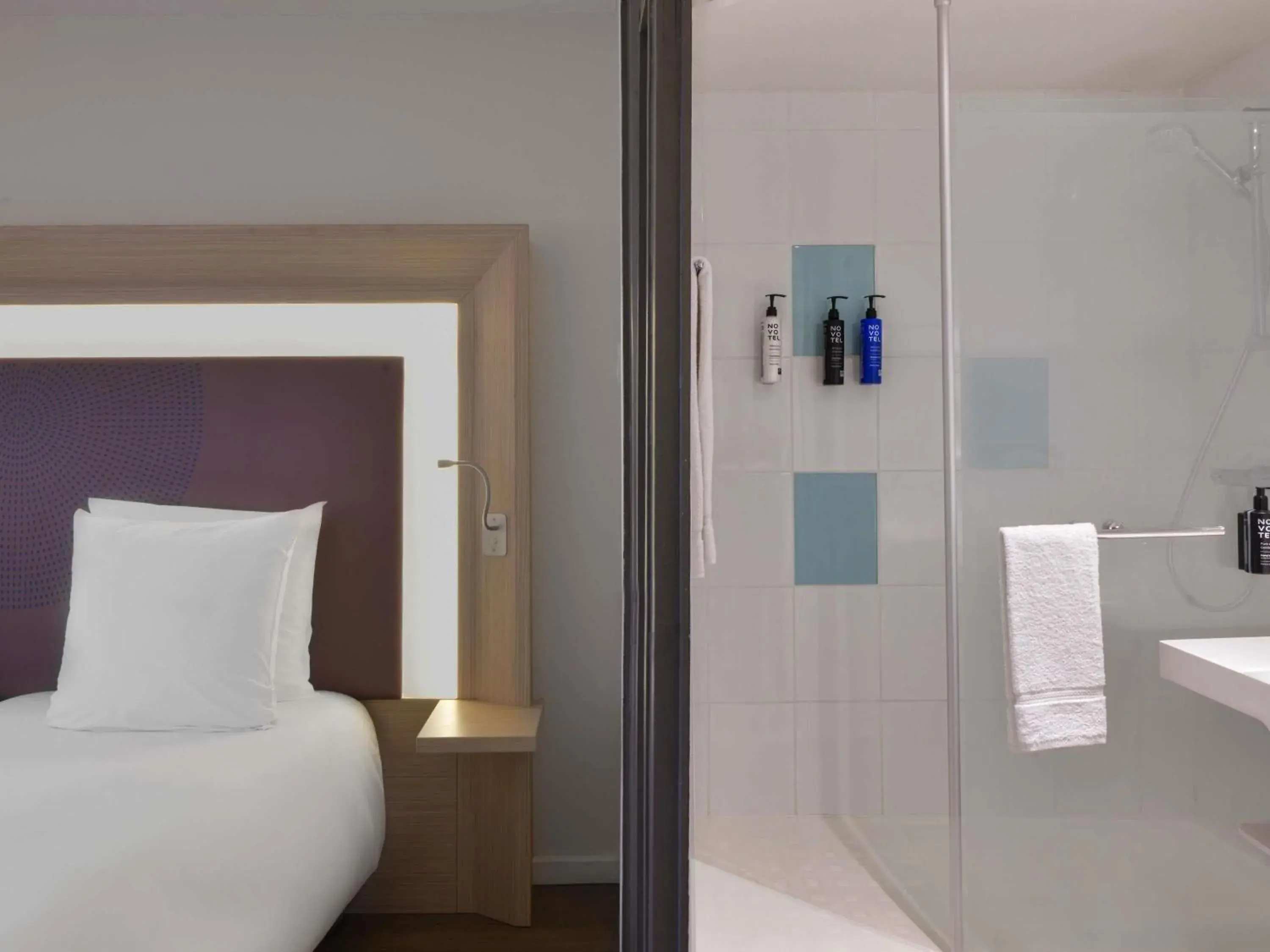 Bedroom, Bed in Novotel Dakar Bedroom, Bed in Novotel Dakar