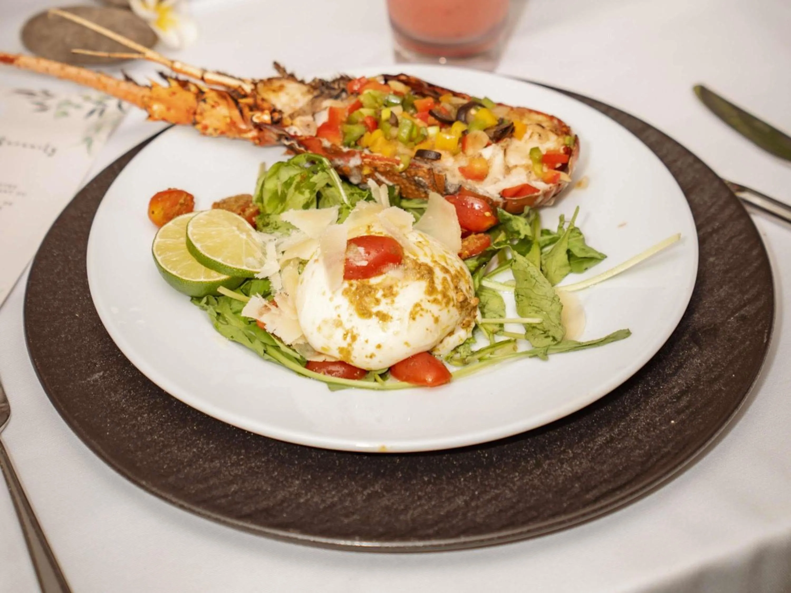 Restaurant/places to eat in Pullman Dakar Teranga