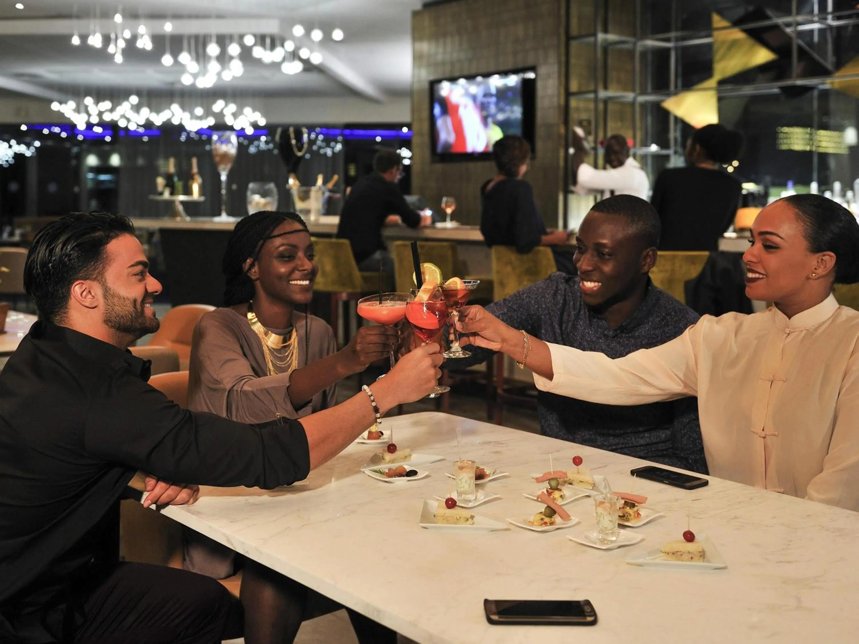 Restaurant/places to eat in Pullman Dakar Teranga