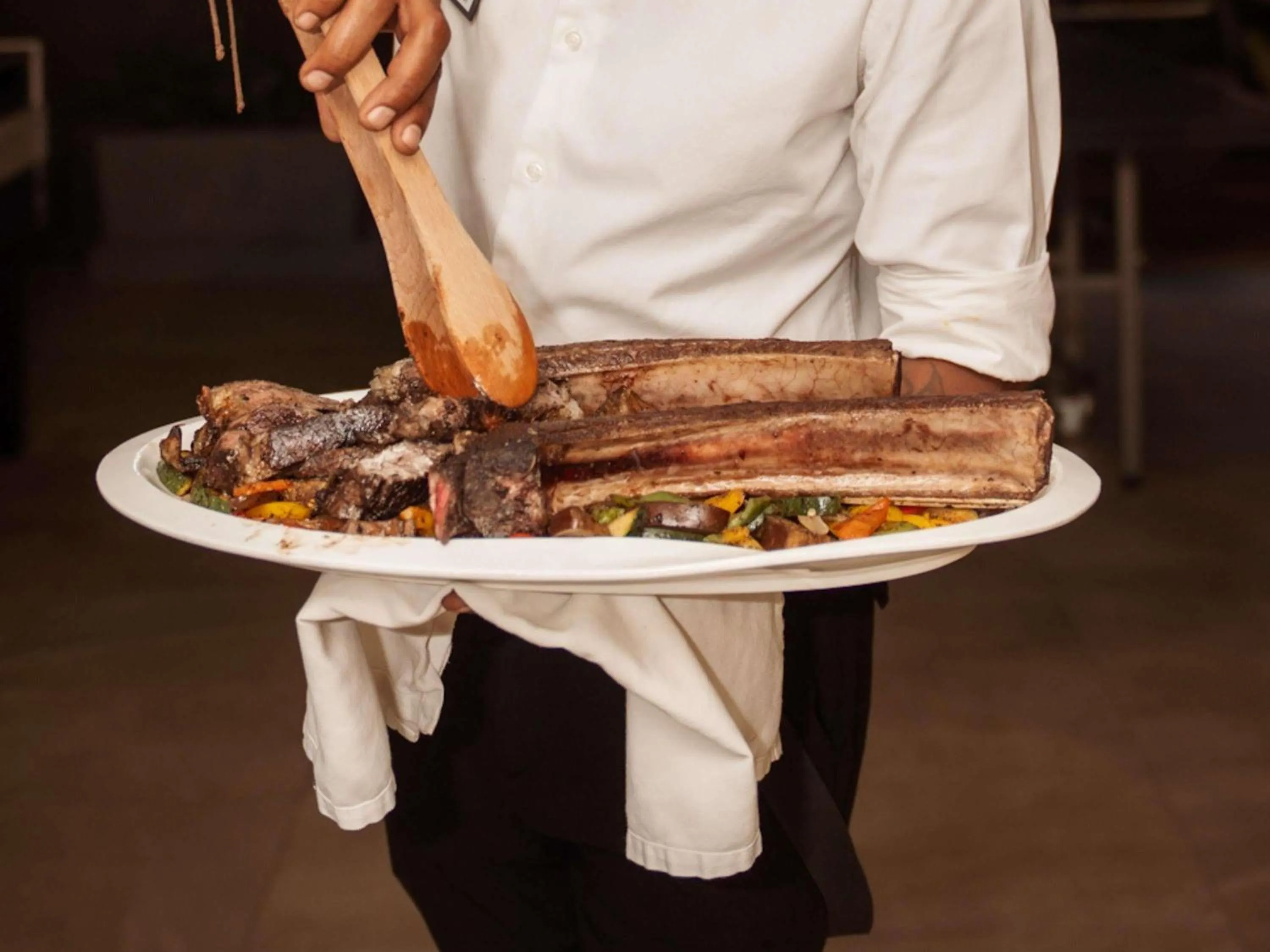 Restaurant/places to eat in Pullman Dakar Teranga