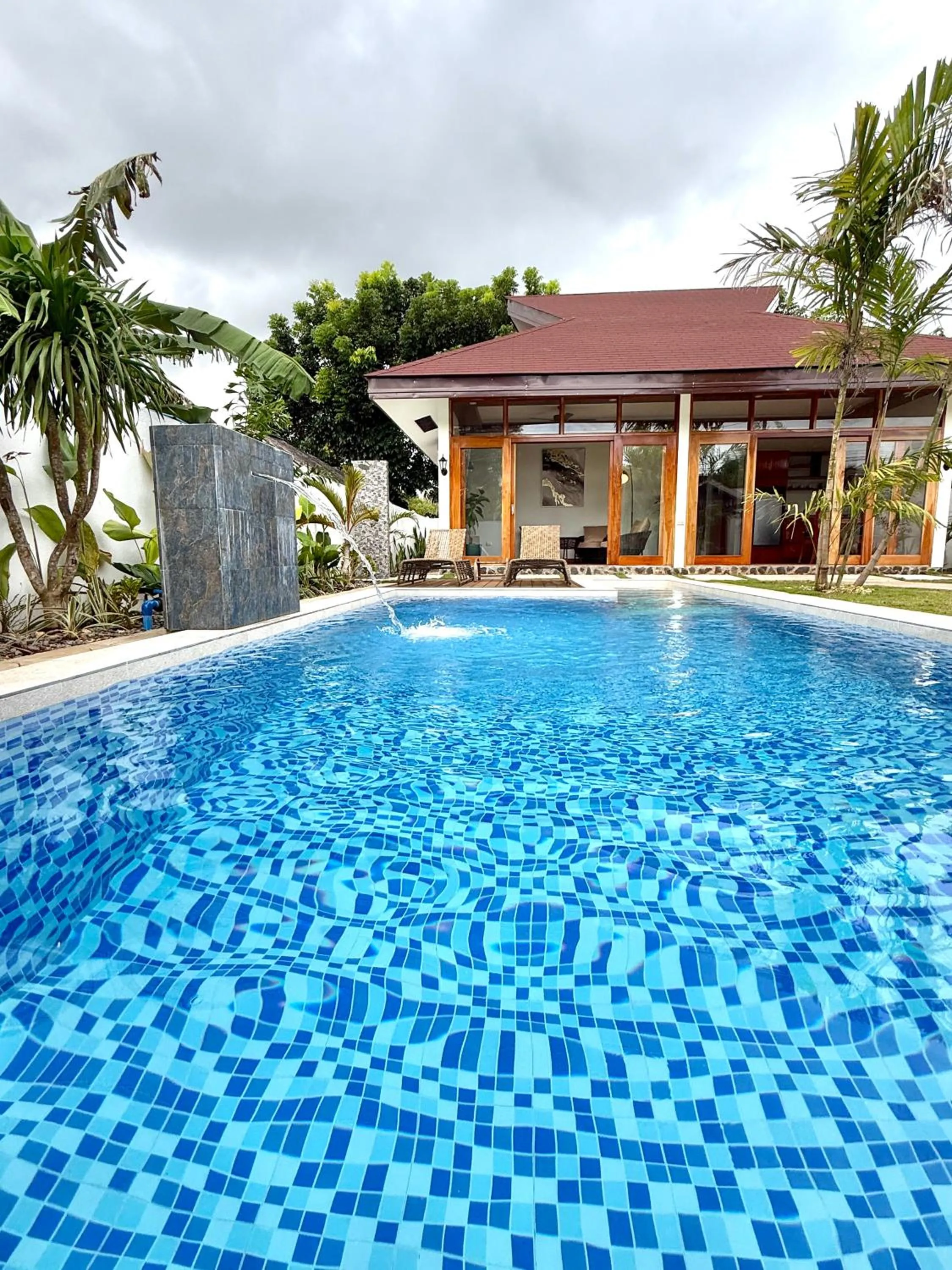 Bella Napoli Resort & Resto