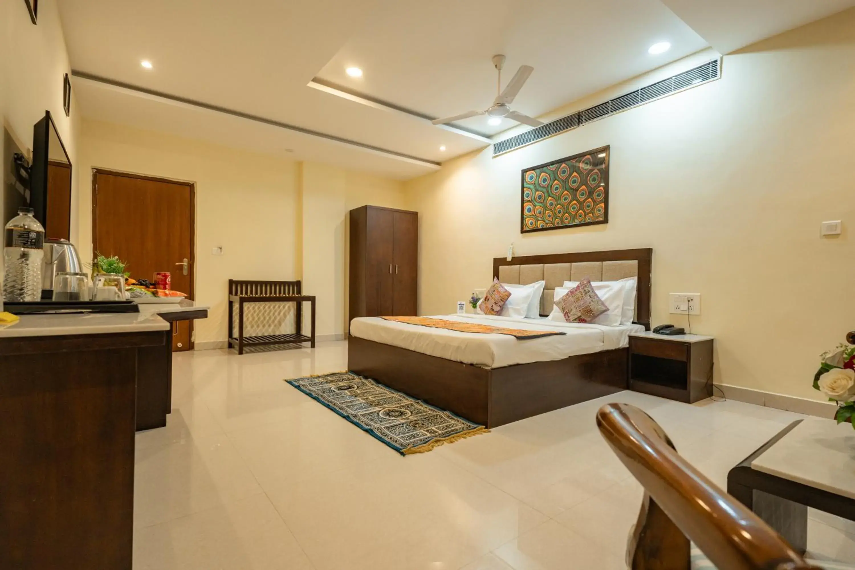 Bed in Tripli Hotels White Manor Bed in Tripli Hotels White Manor