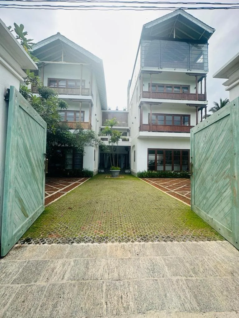 Property building in Taavetti