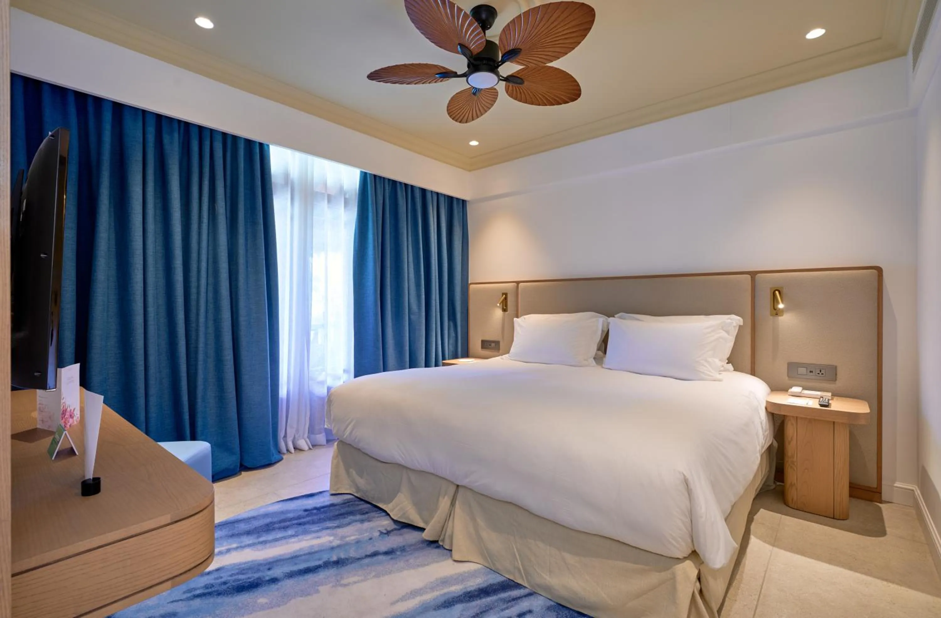 Bedroom, Bed in Sofitel Mauritius L'Imperial Resort & Spa