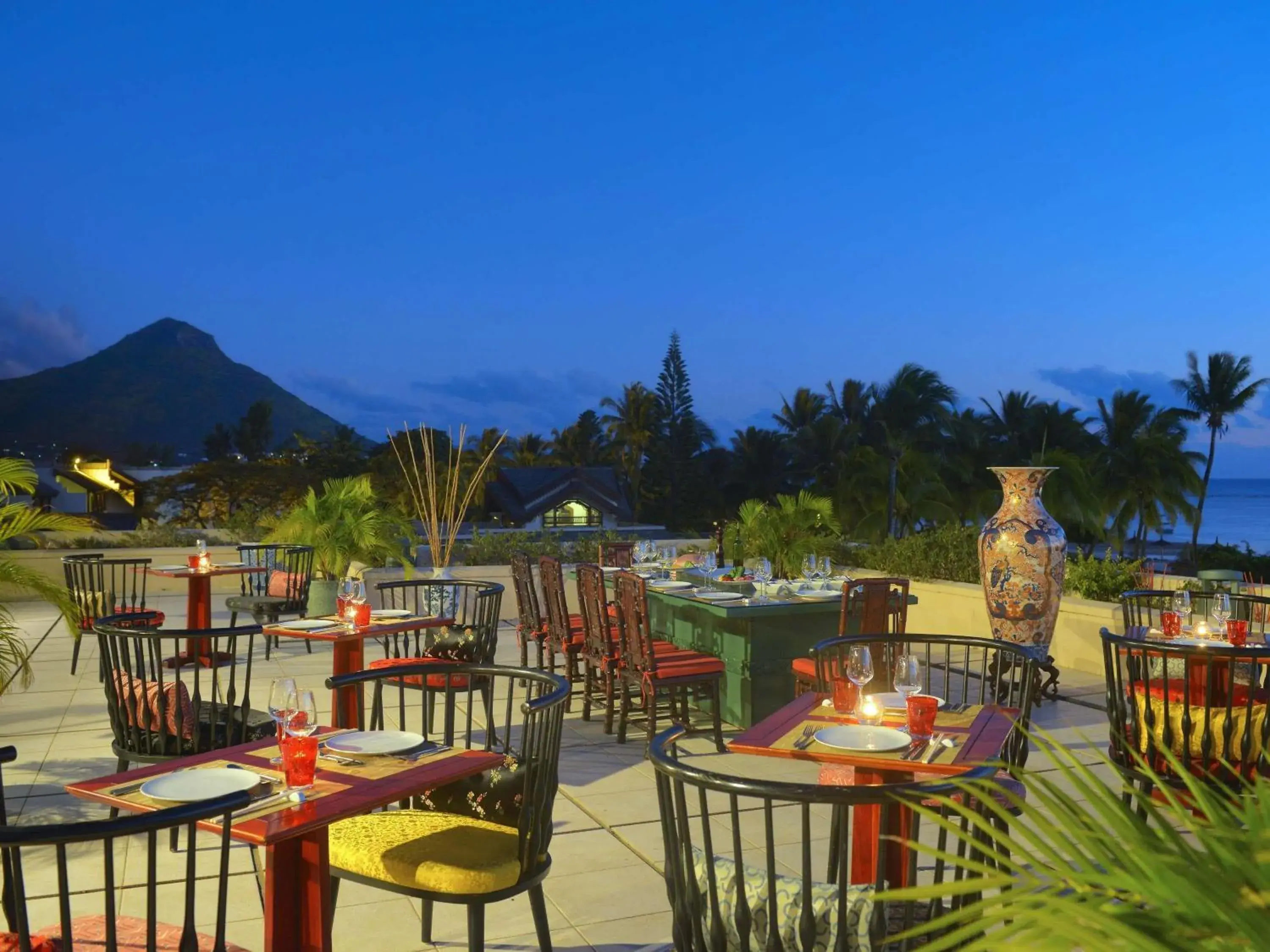 Restaurant/places to eat in Sofitel Mauritius L'Imperial Resort & Spa Restaurant/places to eat in Sofitel Mauritius L'Imperial Resort & Spa