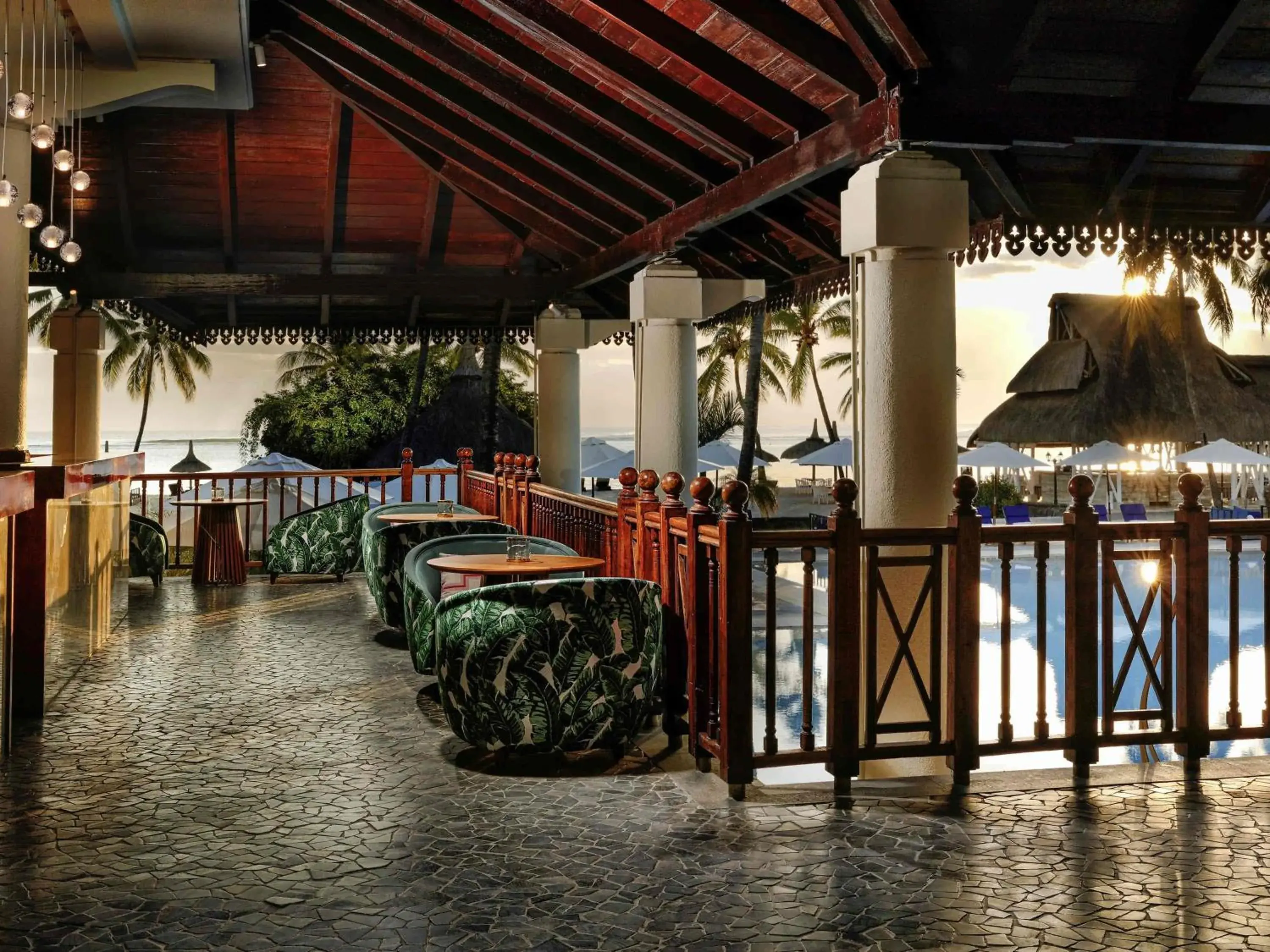 Lounge or bar in Sofitel Mauritius L'Imperial Resort & Spa Lounge or bar in Sofitel Mauritius L'Imperial Resort & Spa