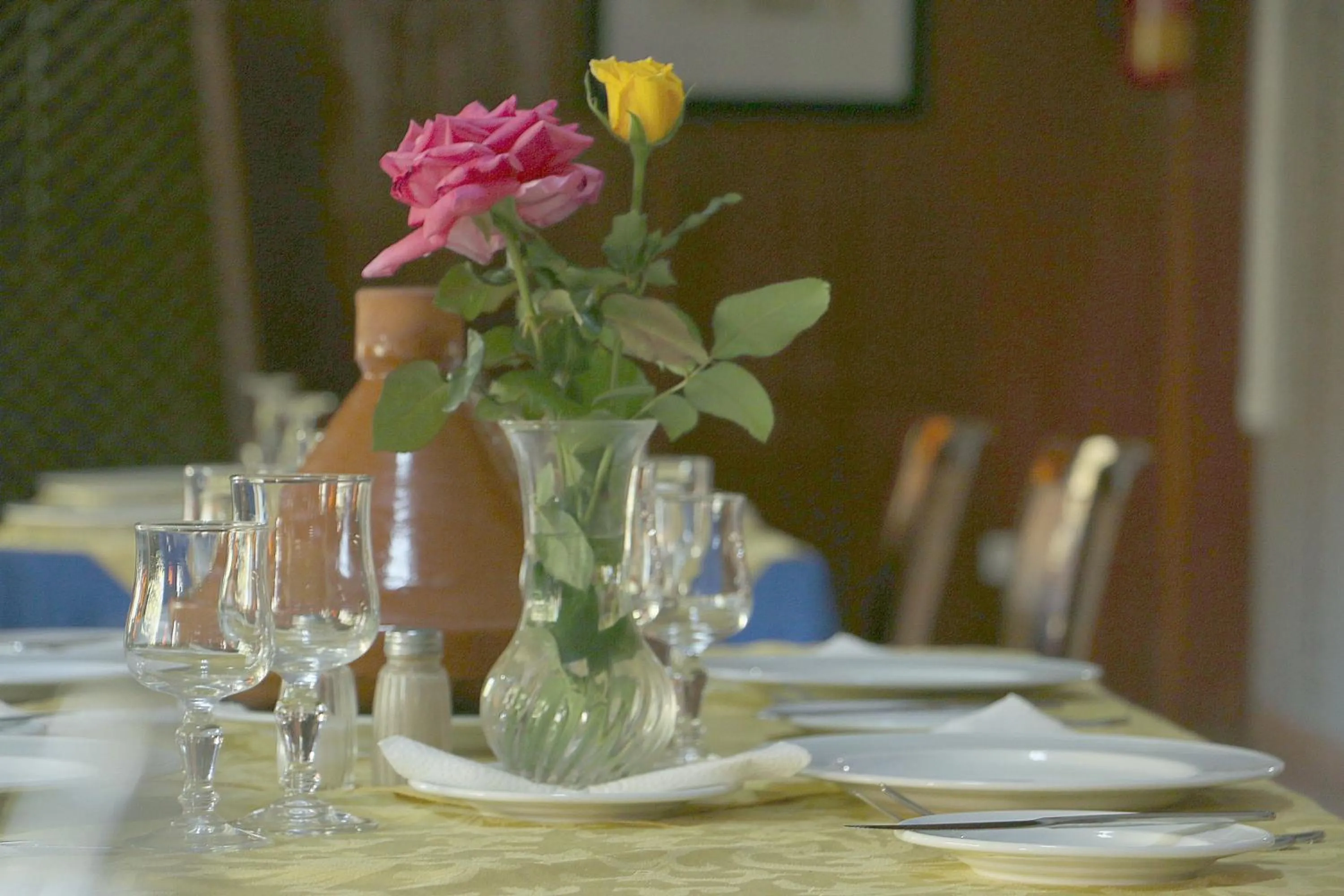 Restaurant/places to eat in Sidi Harazem