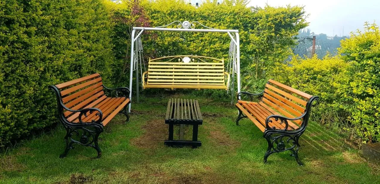 Garden in Abu Residency